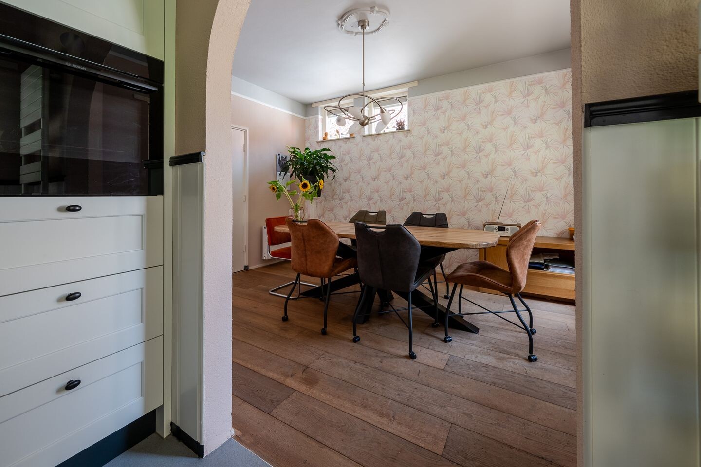 Vrijstaande woning te koop: Middenlaan 22, Doorn