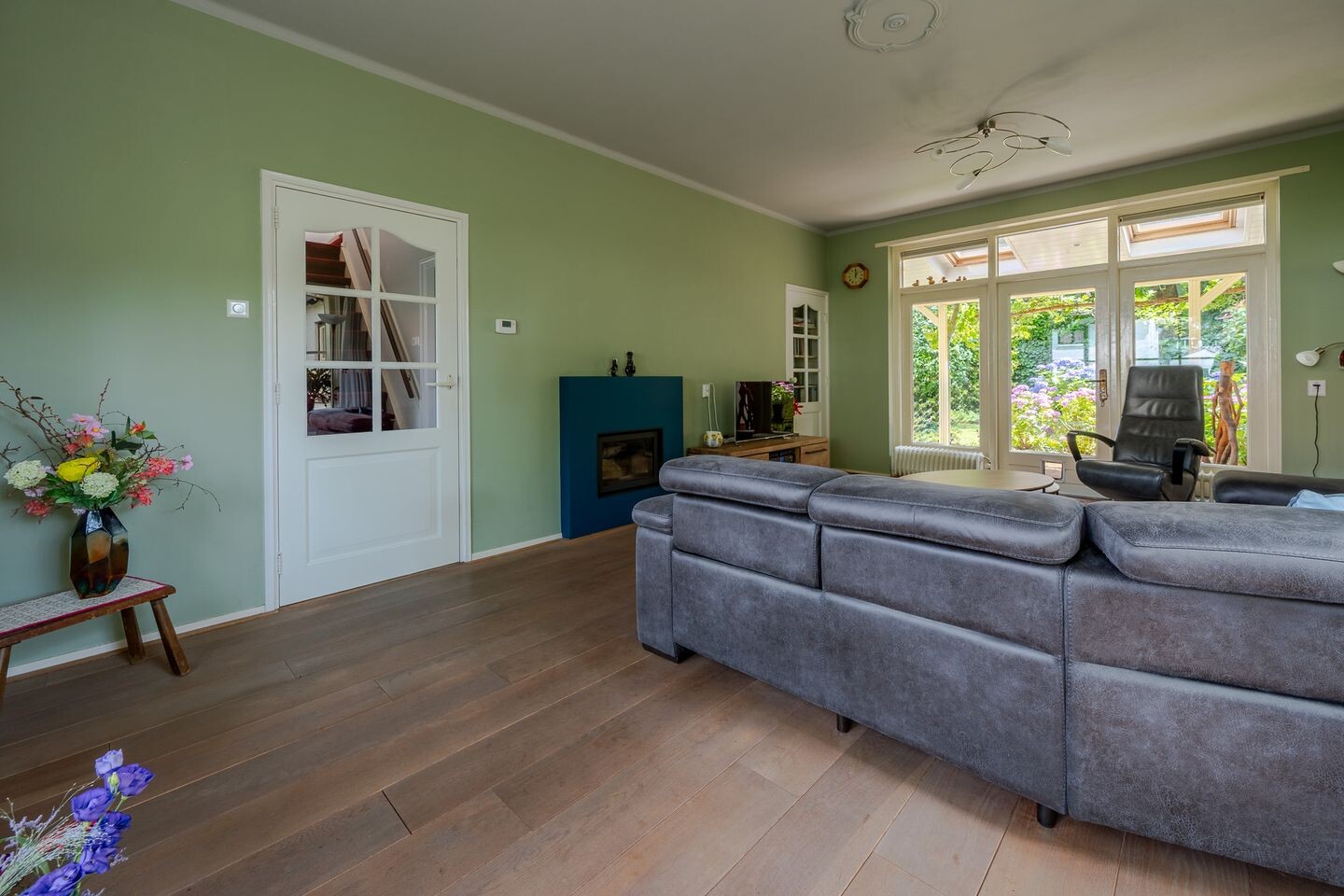 Vrijstaande woning te koop: Middenlaan 22, Doorn