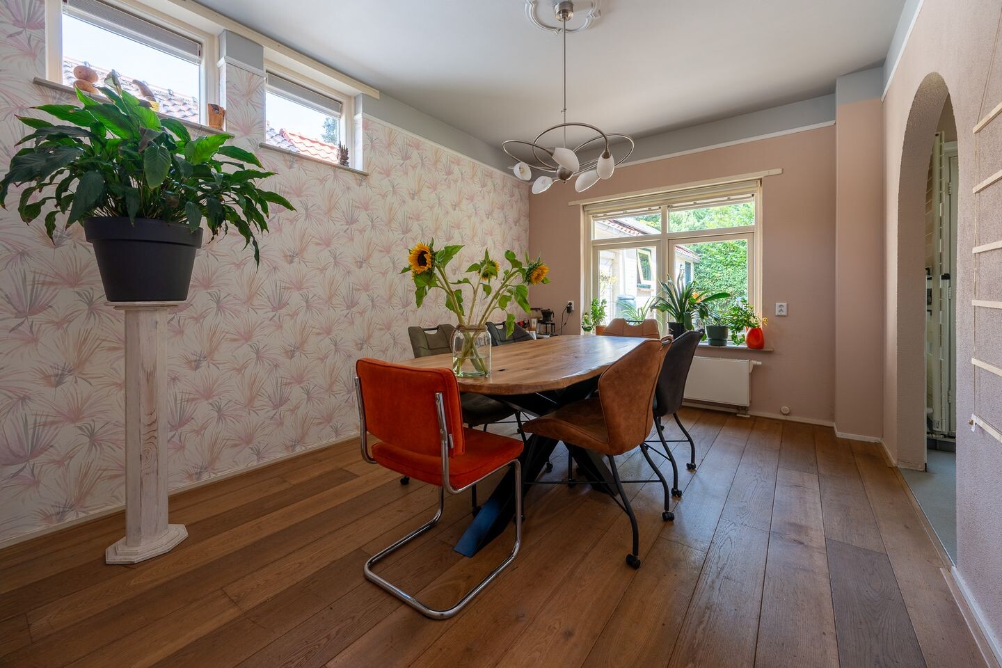 Vrijstaande woning te koop: Middenlaan 22, Doorn