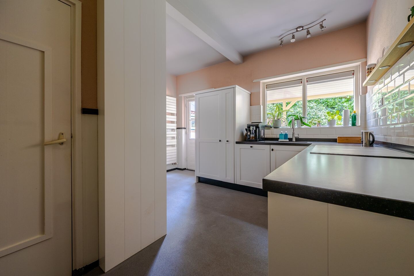 Vrijstaande woning te koop: Middenlaan 22, Doorn