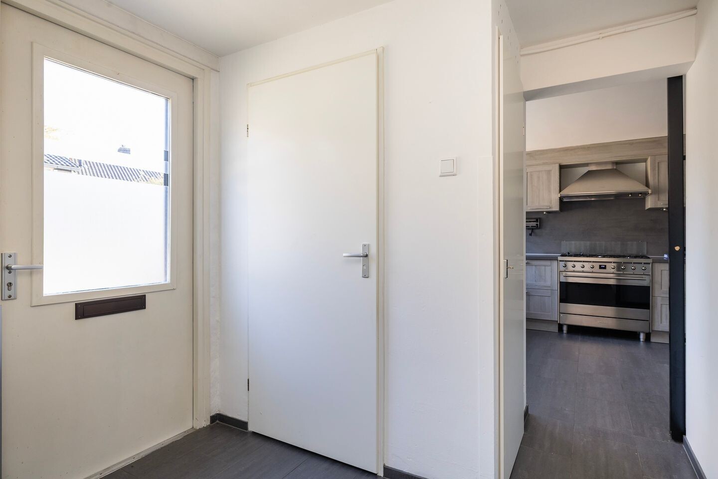 Tussenwoning te koop: Perengaard 9, Doorn