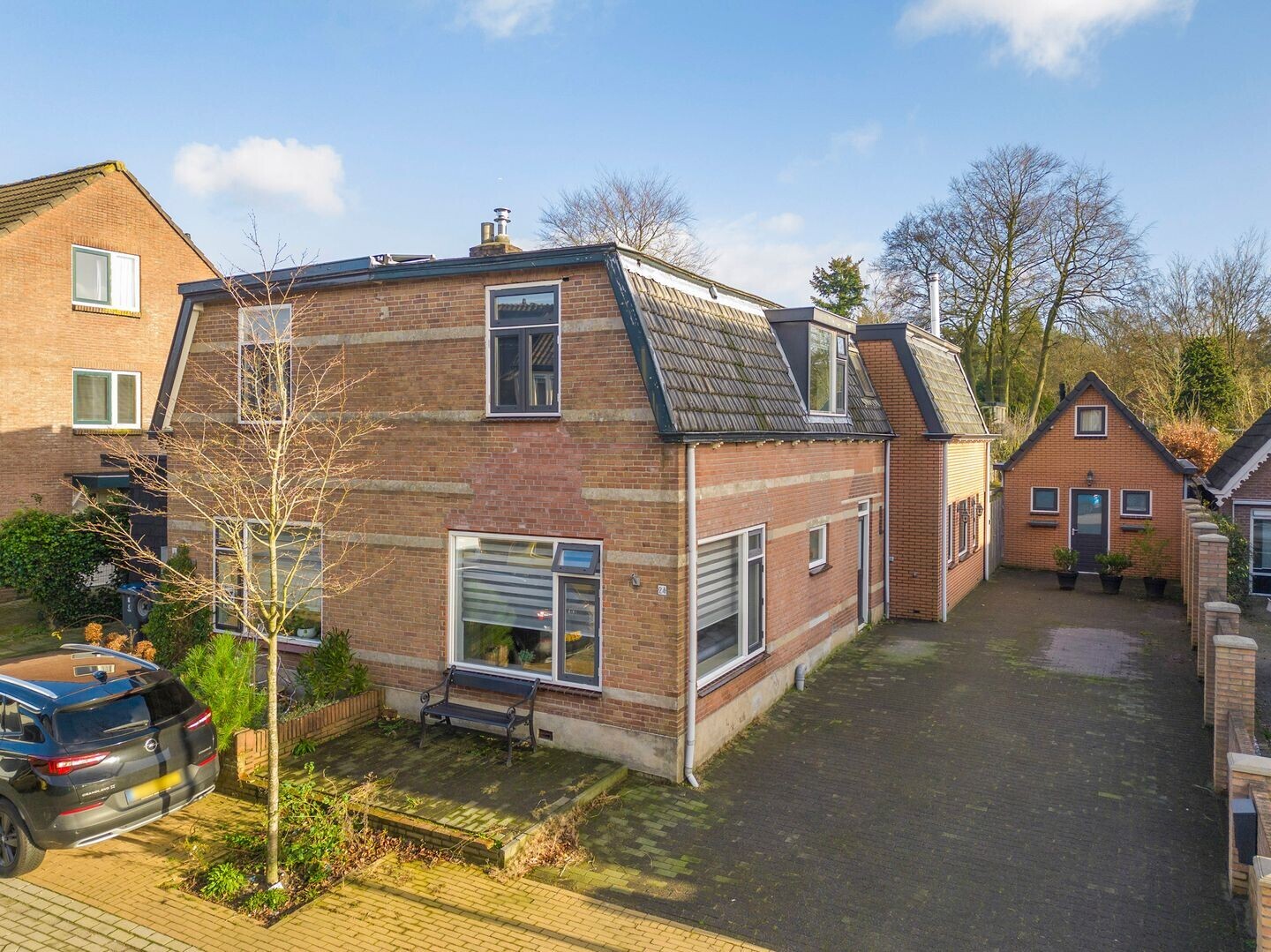 Twee-onder-één-kap te koop: van Bennekomweg 24, Doorn