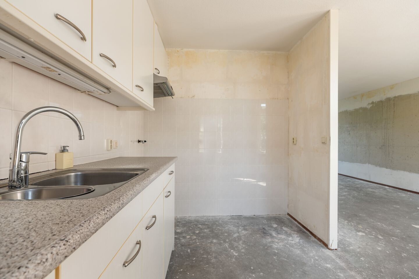 Tussenwoning te koop: Wilgenhof 12, Leersum
