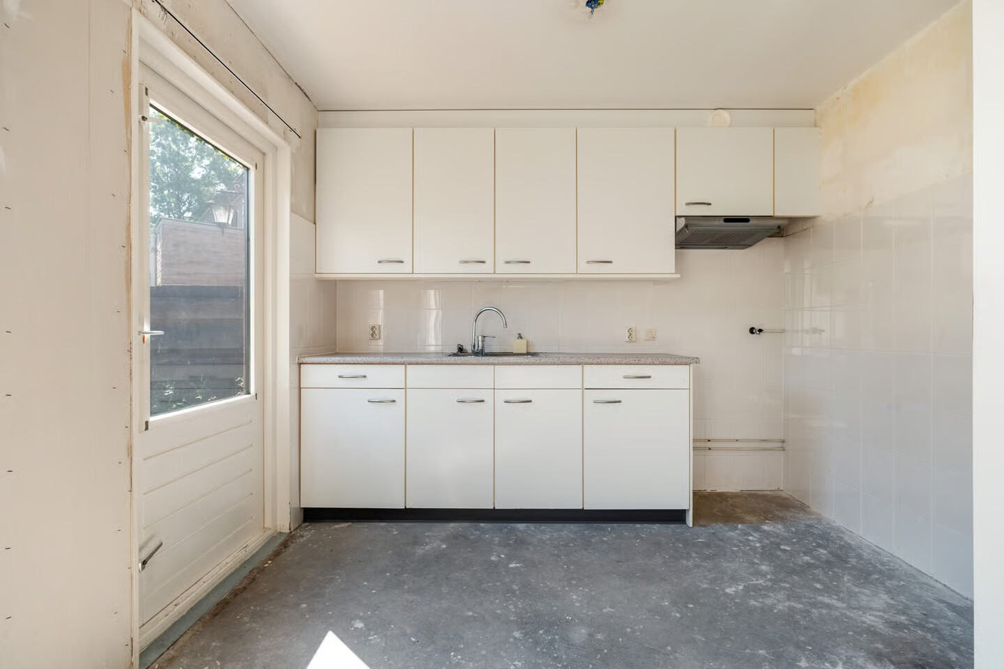 Tussenwoning te koop: Wilgenhof 12, Leersum