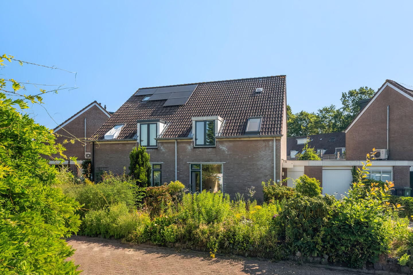 Tussenwoning te koop: Wilgenhof 12, Leersum