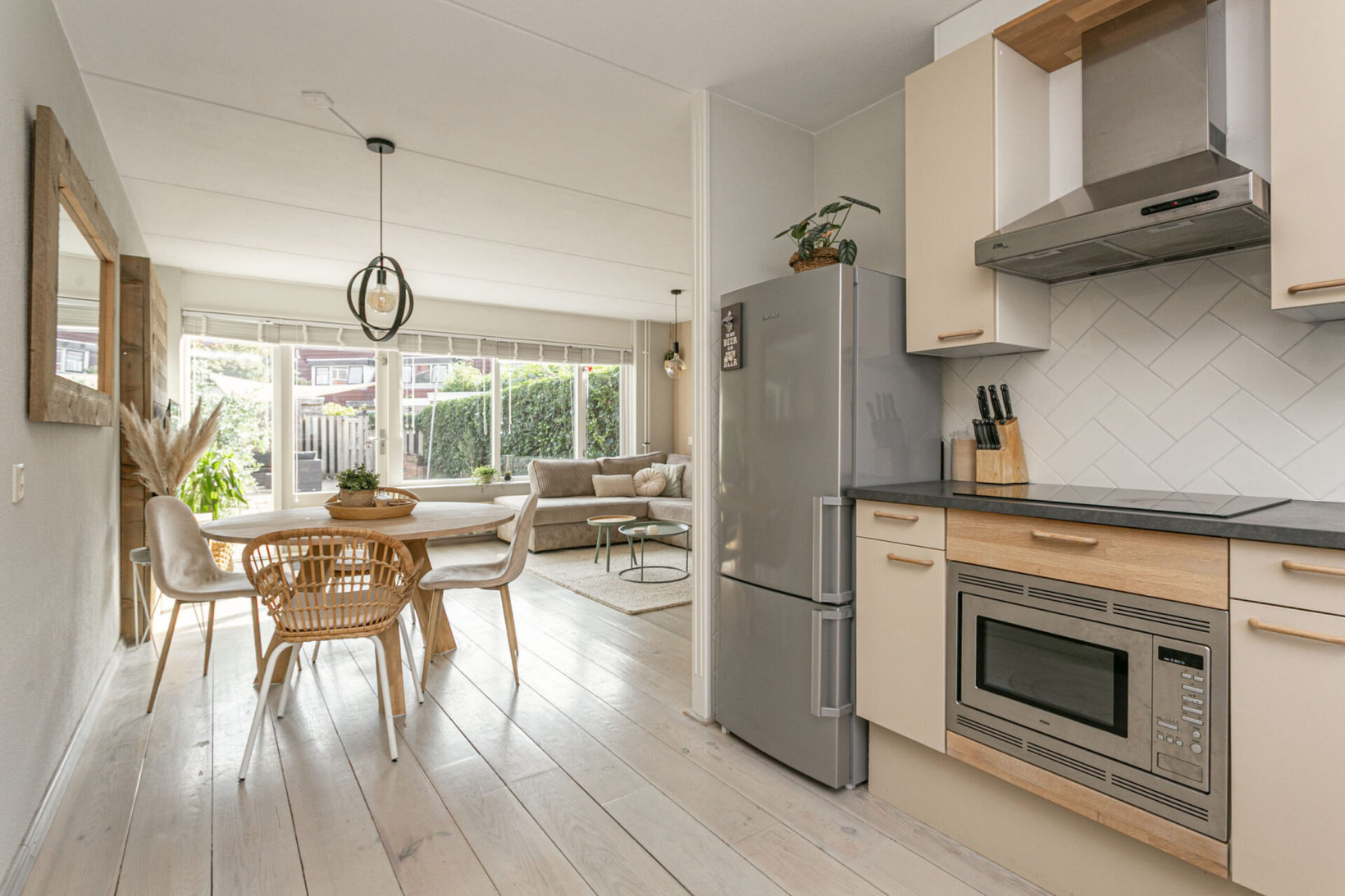 Tussenwoning te koop: Hunze 39, Wijk Bij Duurstede