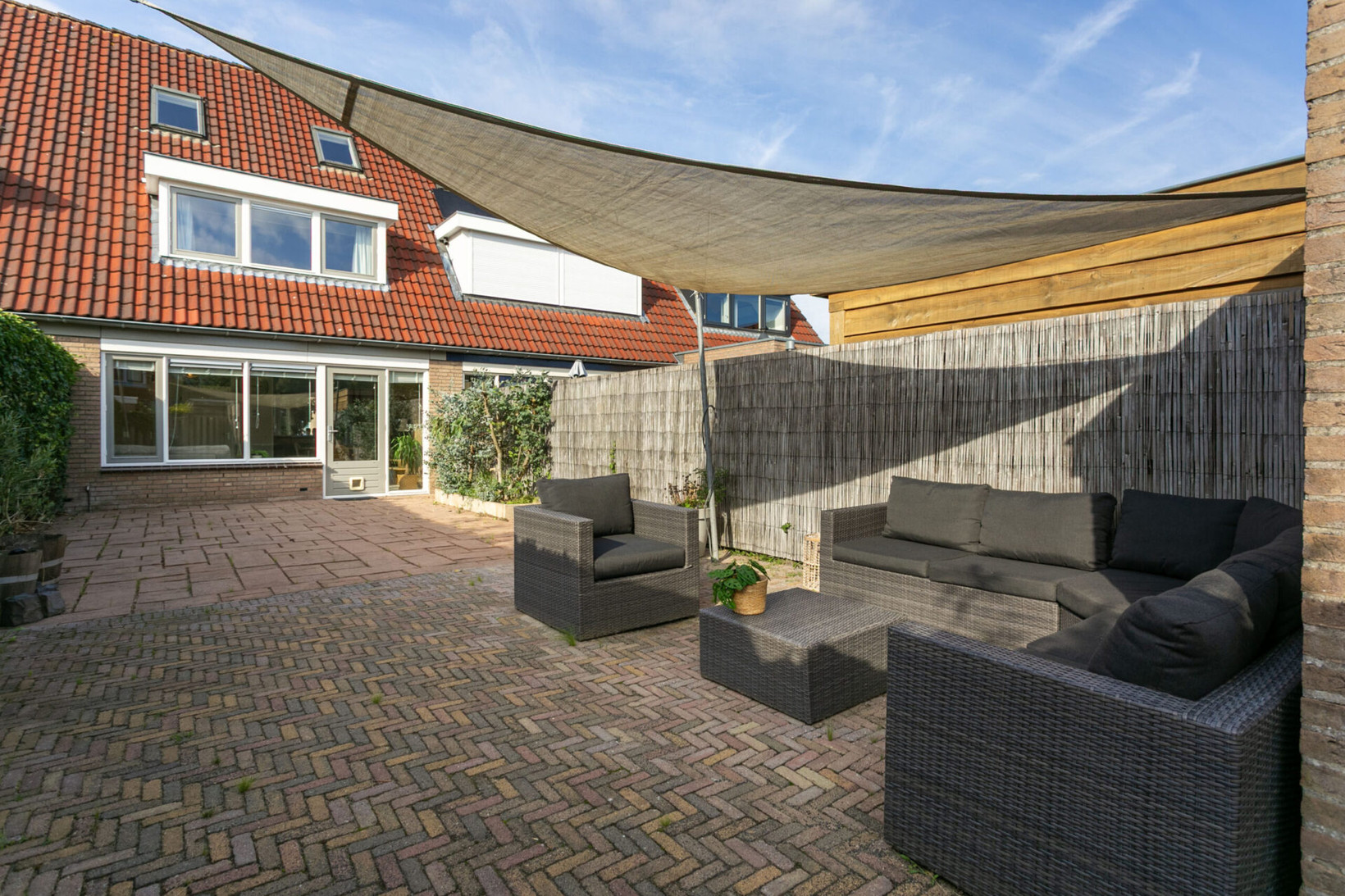 Tussenwoning te koop: Hunze 39, Wijk Bij Duurstede