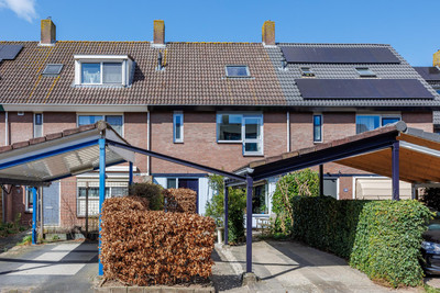 Kruisbessen. 102