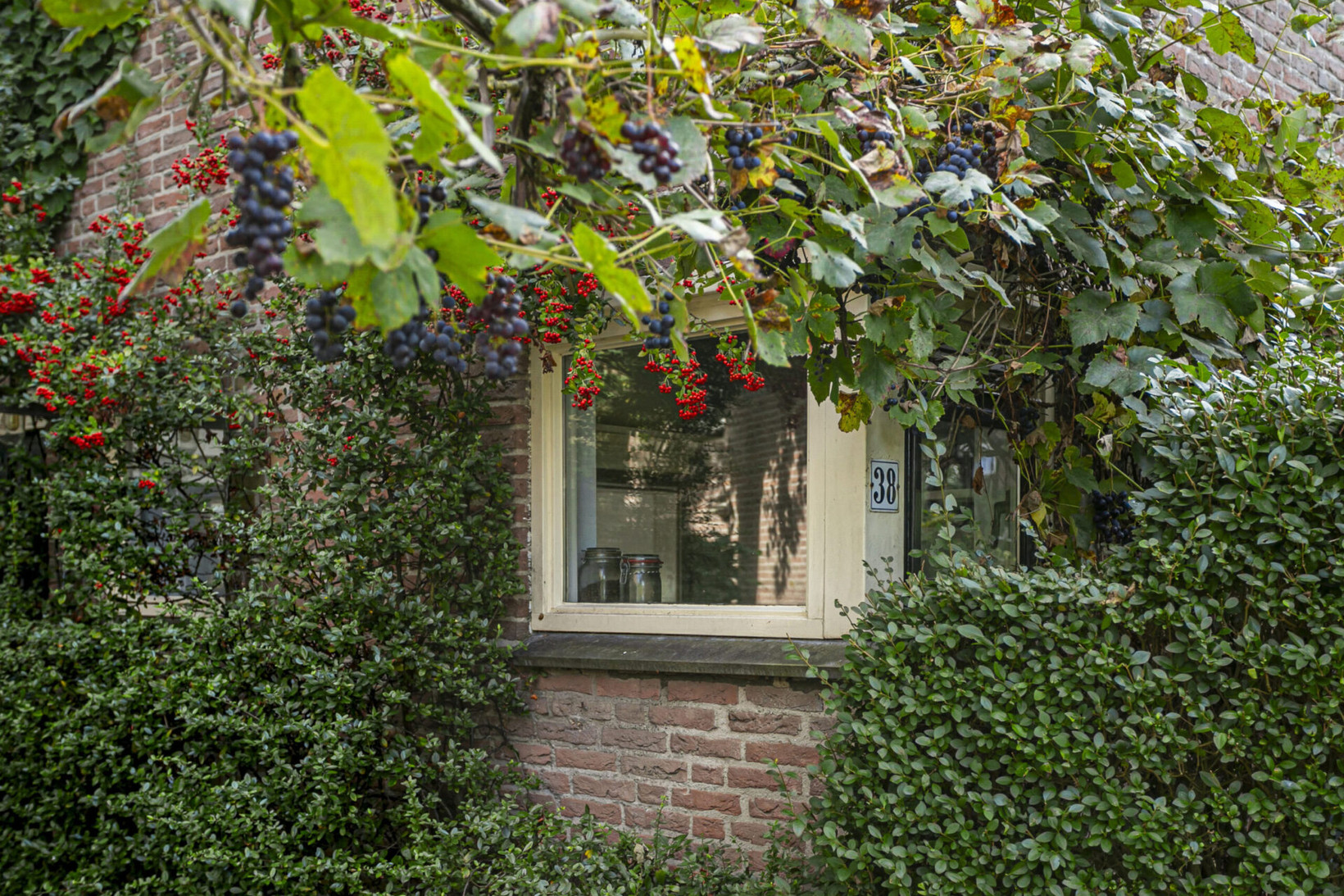 Twee-onder-één-kap te koop: Stroband 38, Wijk Bij Duurstede