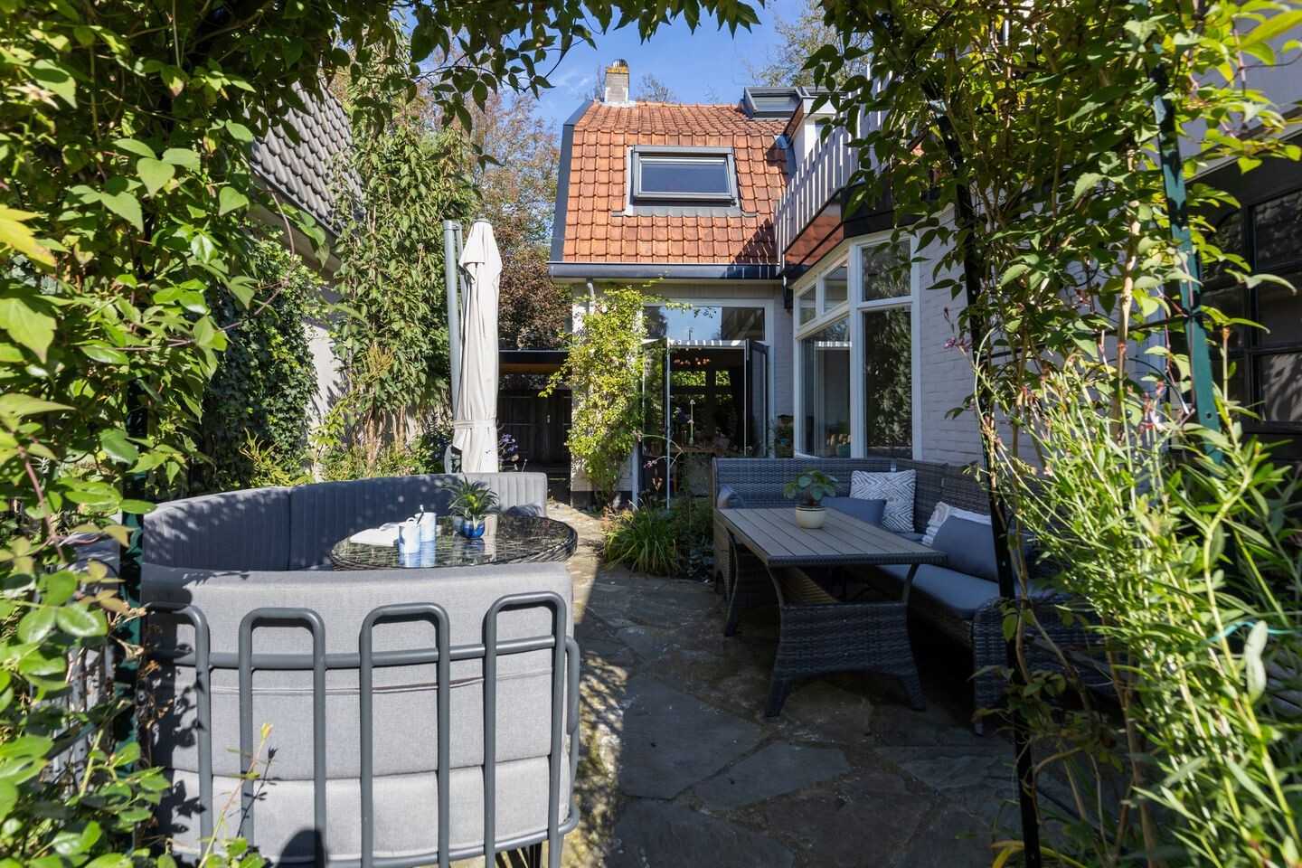Hoekwoning te koop: van Oosthuyselaan 51, Driebergen-Rijsenburg