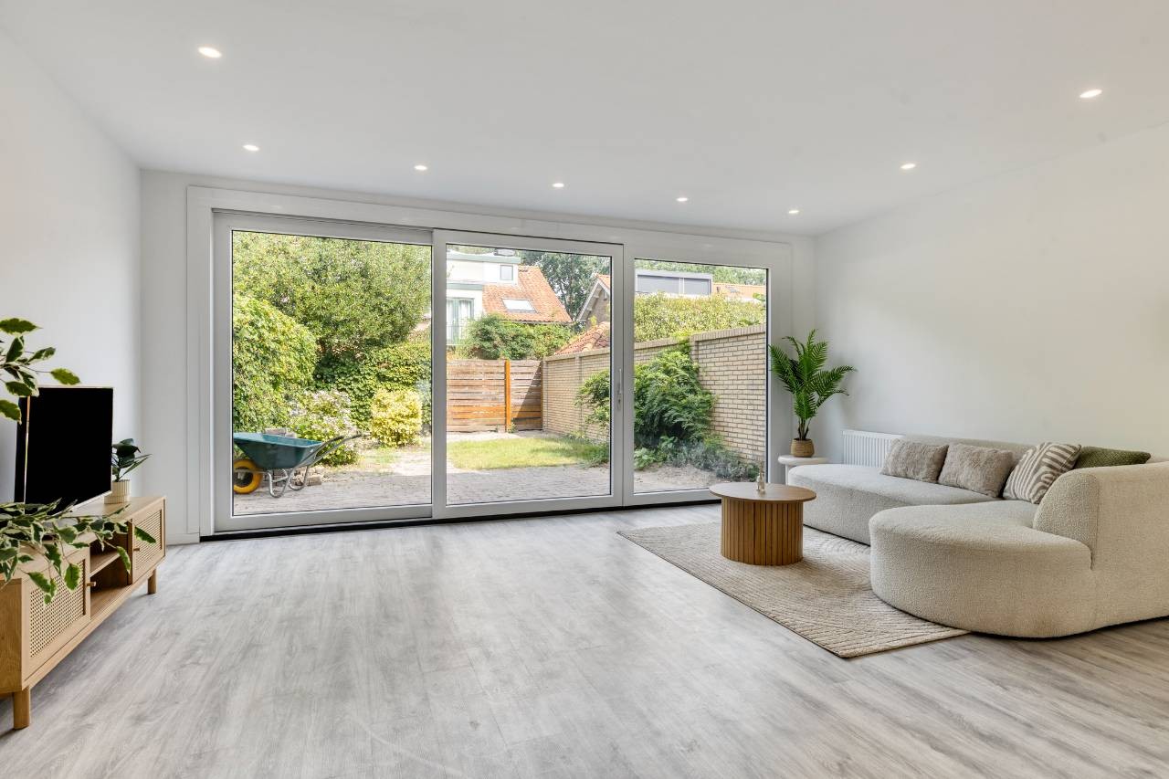 Tussenwoning te koop: Larixlaan 17, Driebergen-Rijsenburg