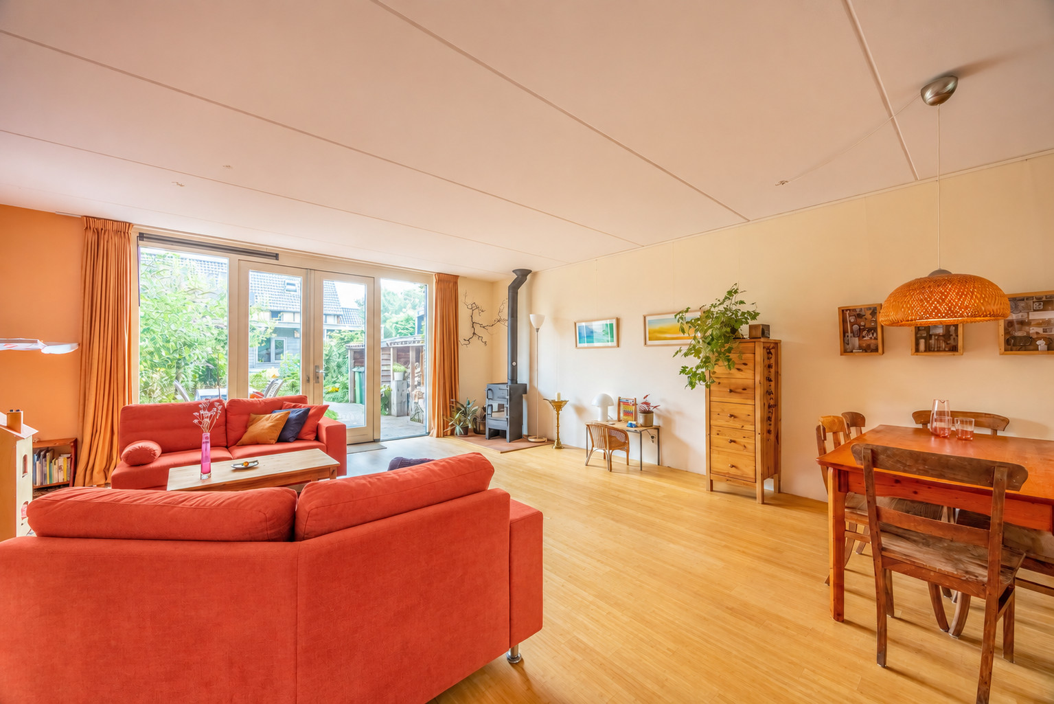 Tussenwoning te koop: Van Bockom Maaserf 3, Driebergen-Rijsenburg