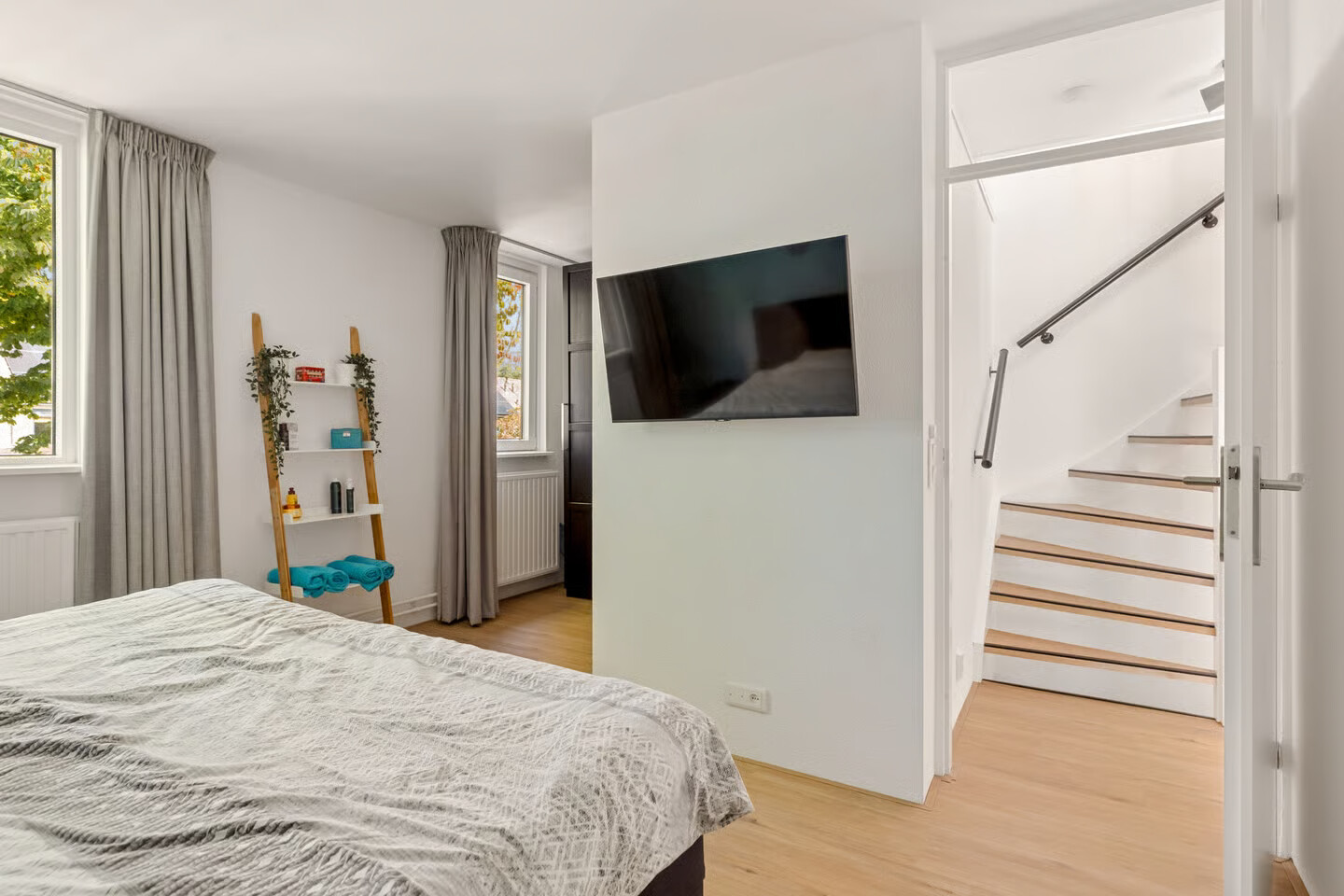 Tussenwoning te koop: Faunalaan 31, Driebergen-Rijsenburg