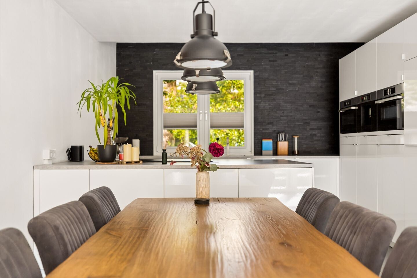 Tussenwoning te koop: Faunalaan 31, Driebergen-Rijsenburg