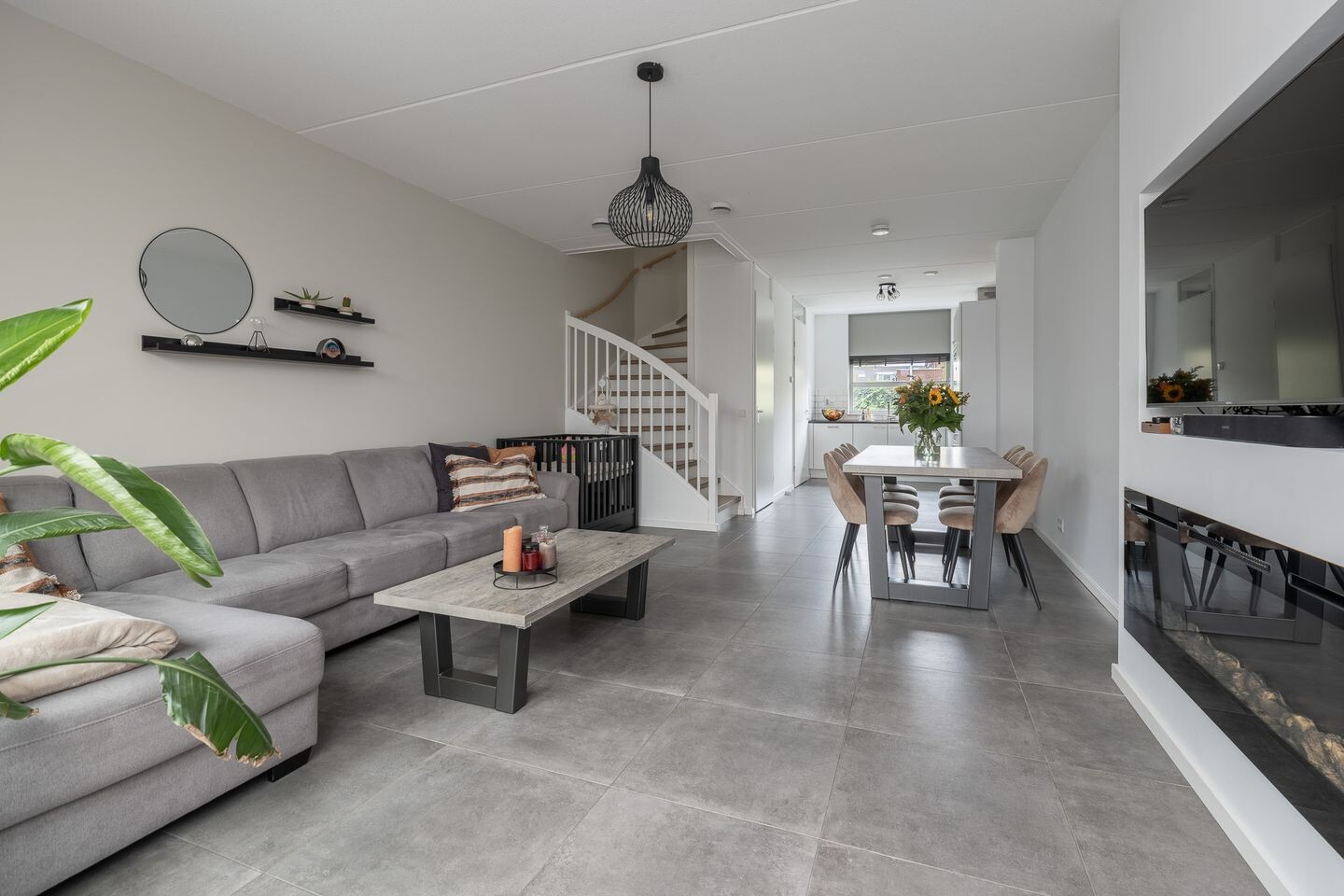 Tussenwoning te koop: Majoor Bosshardthof 39, Driebergen-Rijsenburg