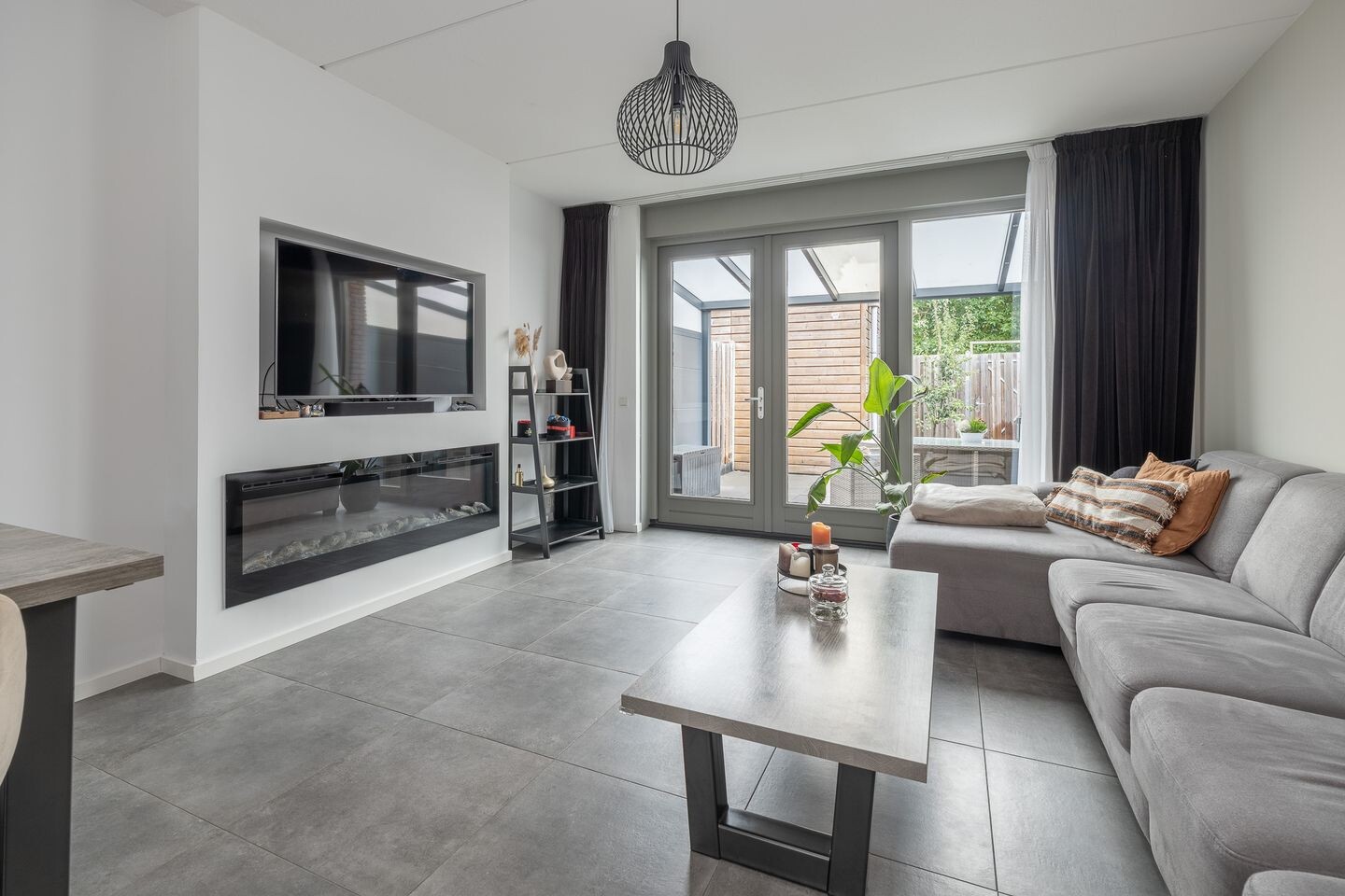 Tussenwoning te koop: Majoor Bosshardthof 39, Driebergen-Rijsenburg