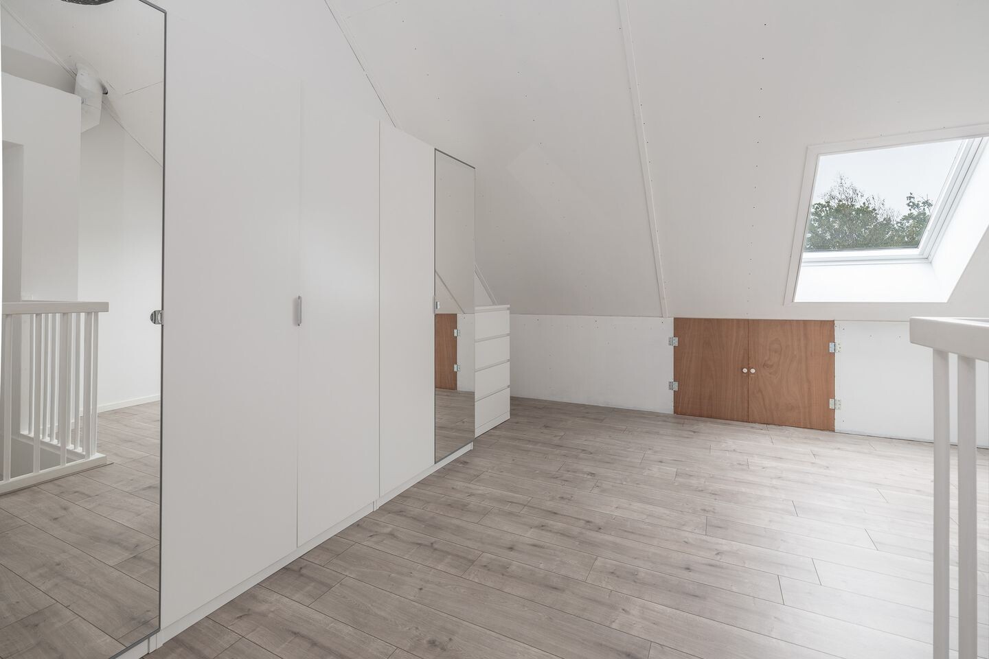 Tussenwoning te koop: Majoor Bosshardthof 39, Driebergen-Rijsenburg