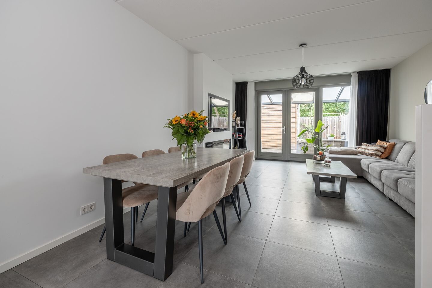 Tussenwoning te koop: Majoor Bosshardthof 39, Driebergen-Rijsenburg