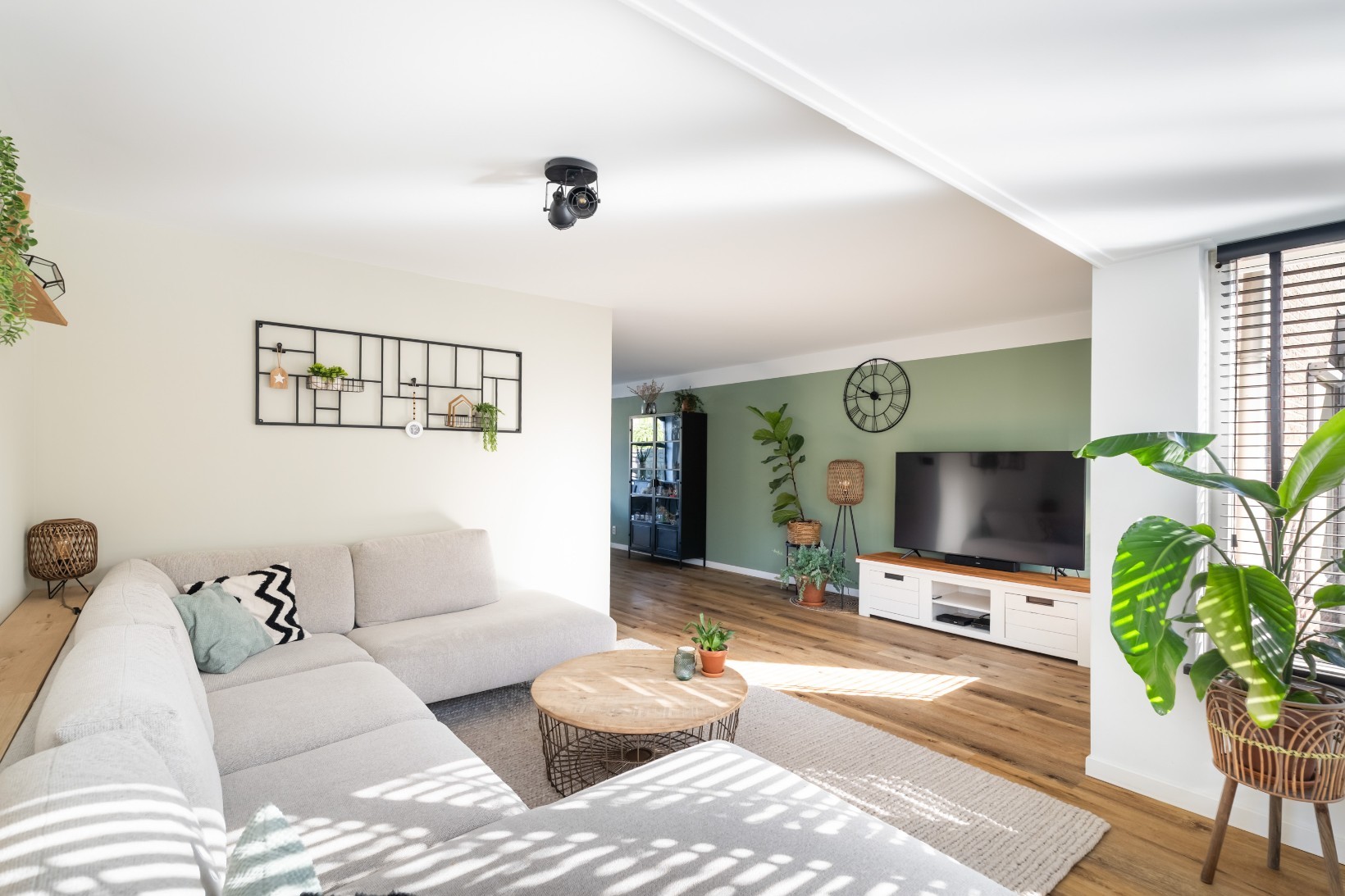 Tussenwoning te koop: Nieuwendaal 34, Werkhoven