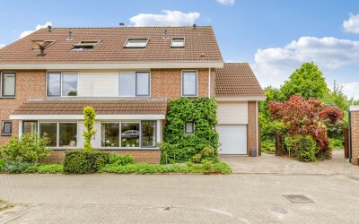 Prins Bernhardweg 63