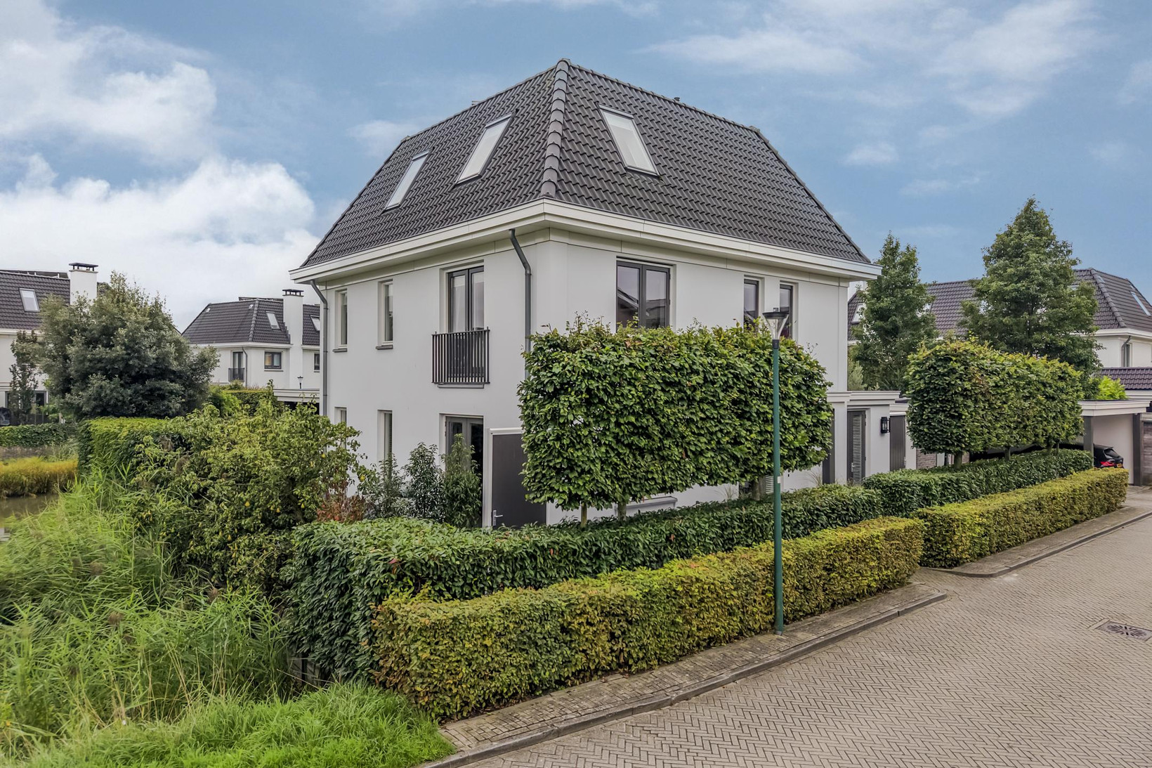 Vrijstaande woning te koop: IJsselpolder 2, Houten