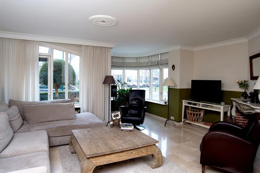 Tussenwoning te koop: Heemraadserf 46, Houten
