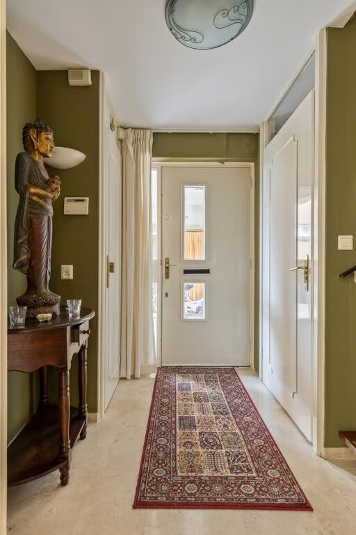 Tussenwoning te koop: Heemraadserf 46, Houten