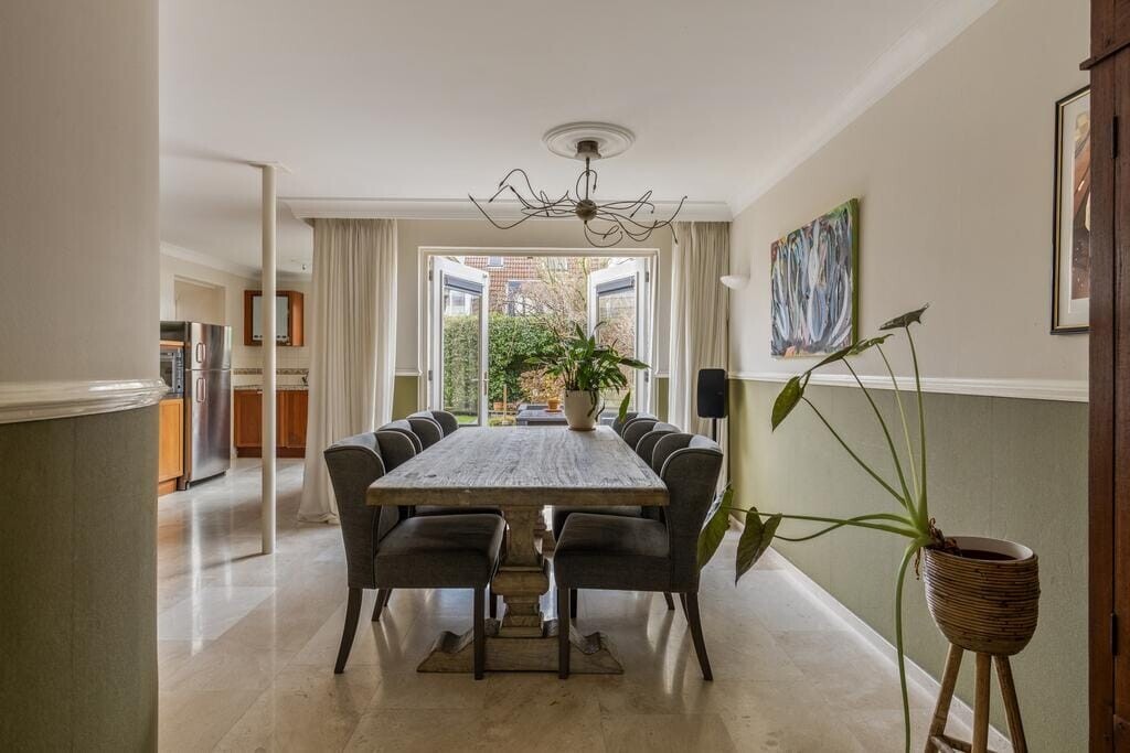 Tussenwoning te koop: Heemraadserf 46, Houten