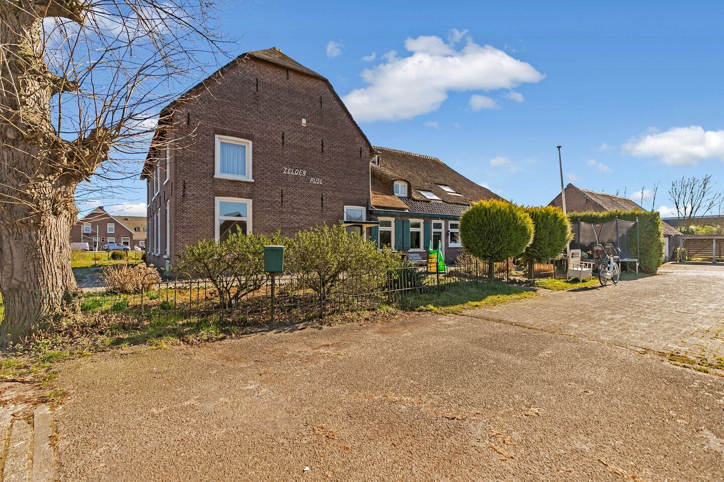 Vrijstaande woning te koop: Houtensewetering 41, Houten