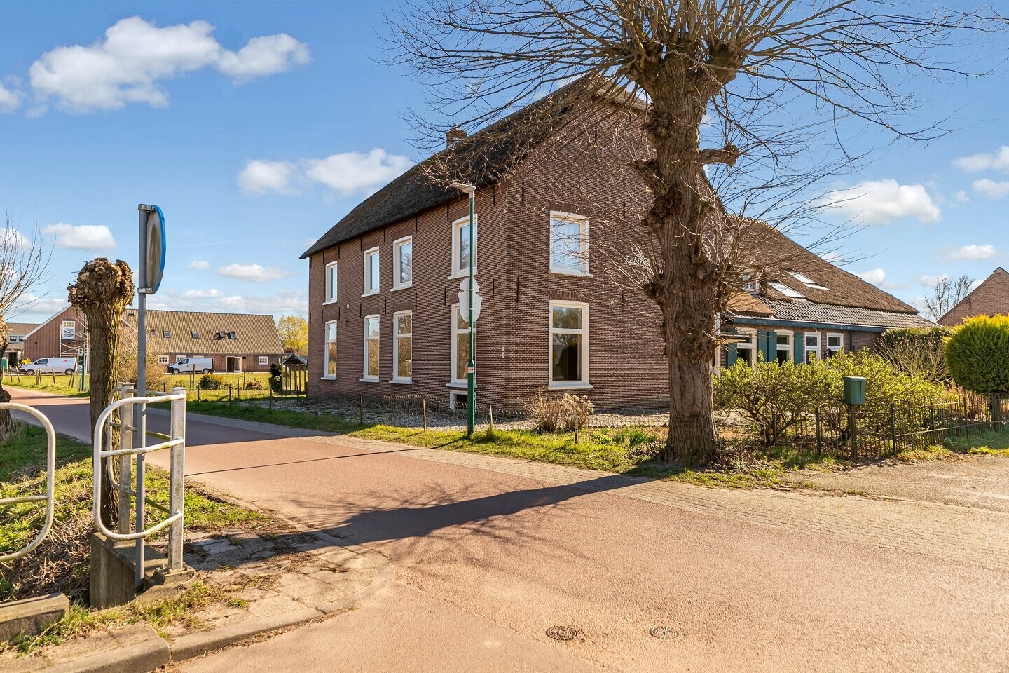Vrijstaande woning te koop: Houtensewetering 41, Houten