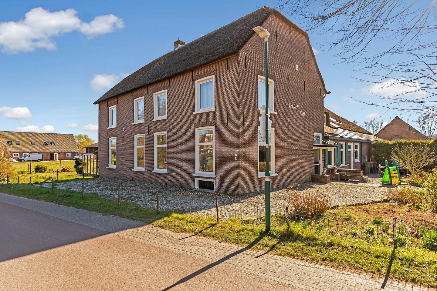 Vrijstaande woning te koop: Houtensewetering 41, Houten