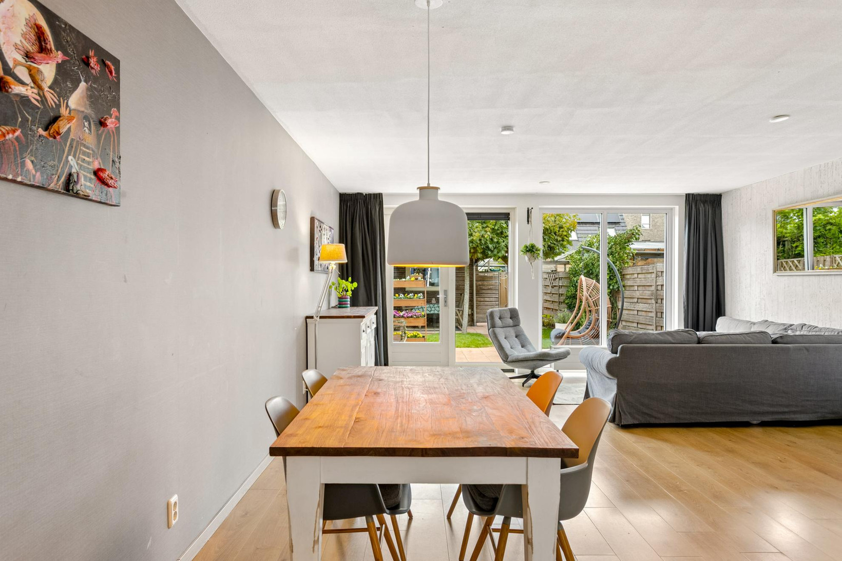 Tussenwoning te koop: Hofmuur 10, Houten