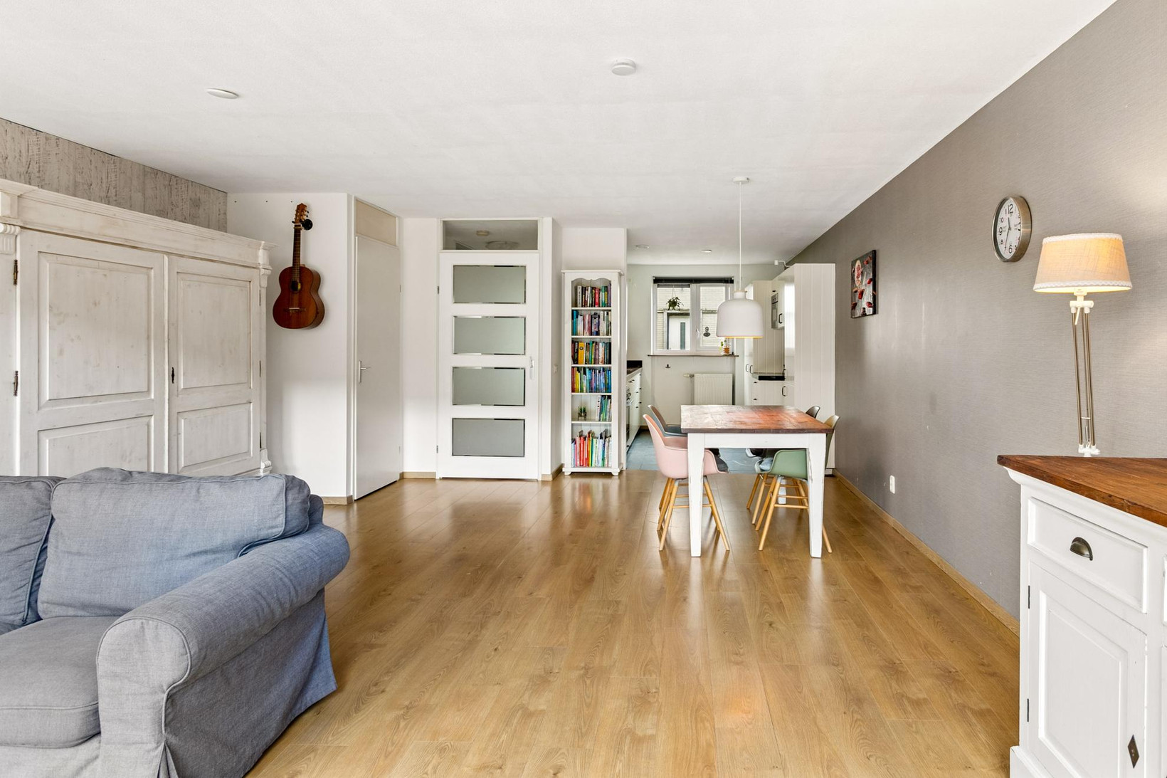 Tussenwoning te koop: Hofmuur 10, Houten