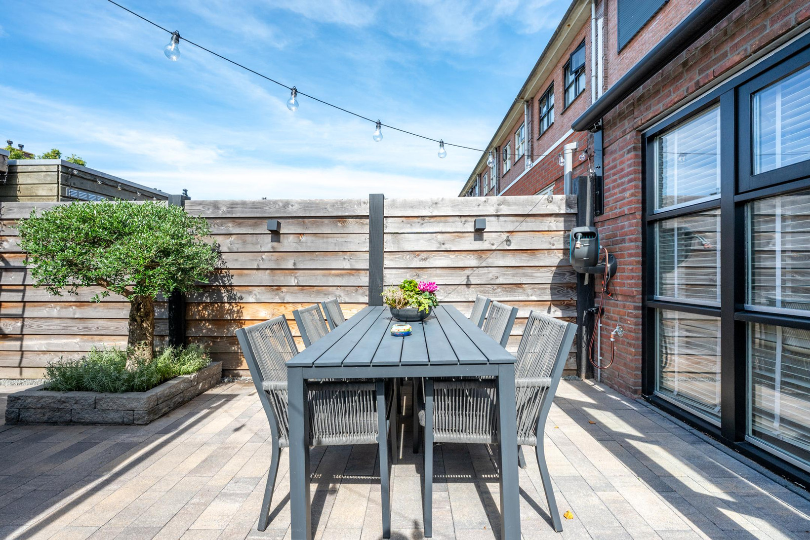 Tussenwoning te koop: Edelsteen 184, Houten