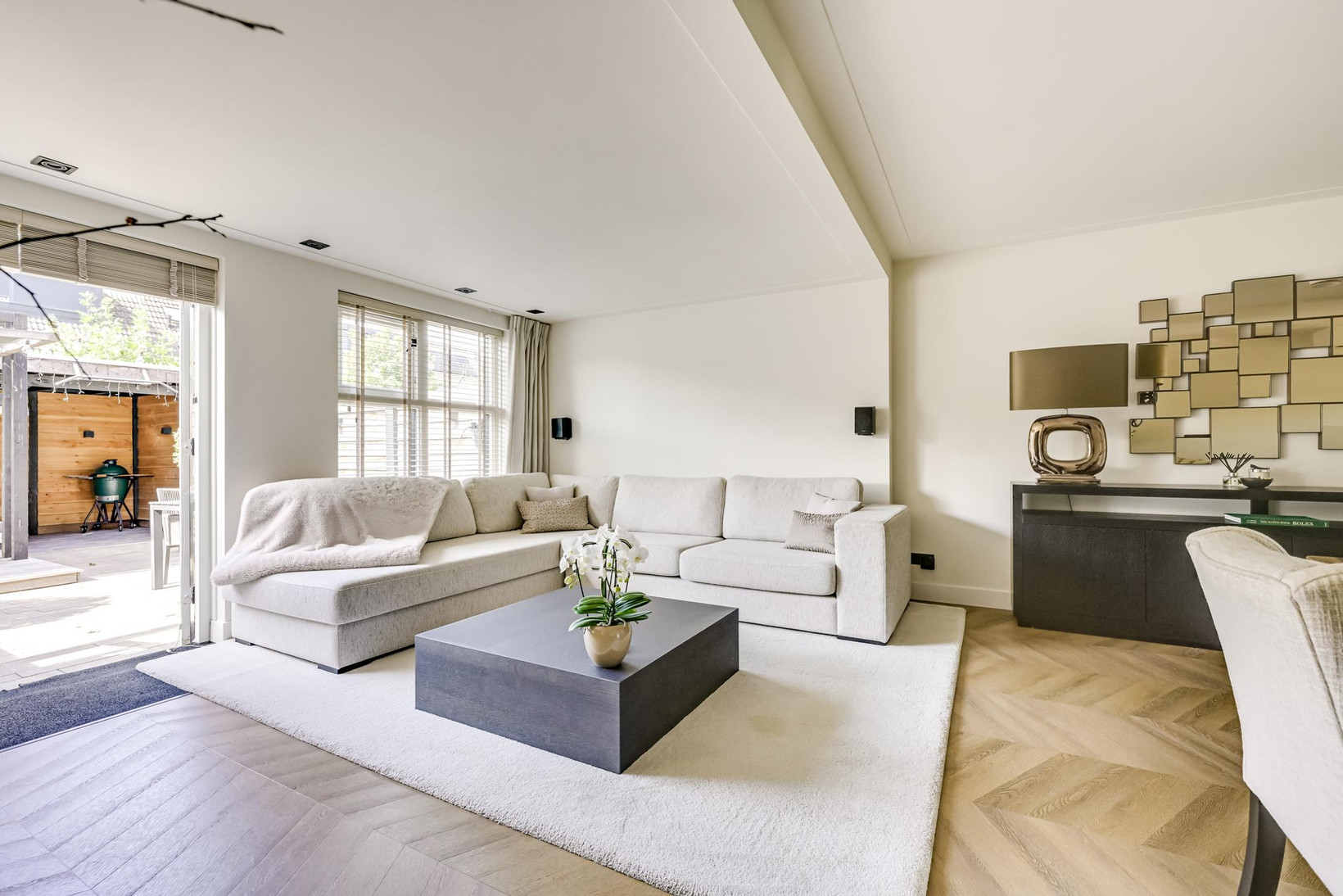 Tussenwoning te koop: Edelsteen 184, Houten