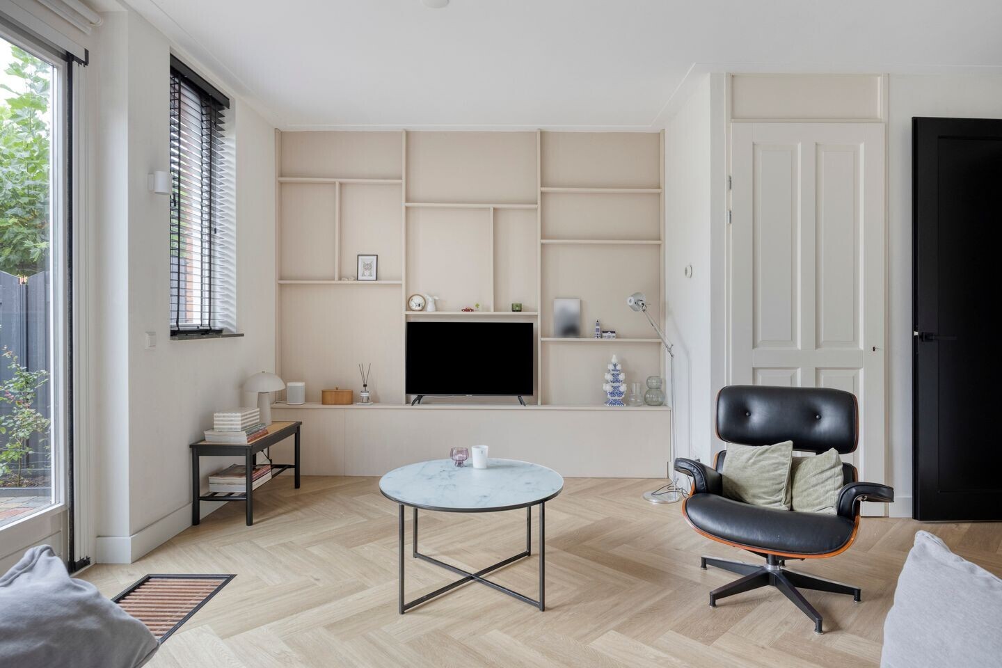 Tussenwoning te koop: Kanaalmuur 3, Houten