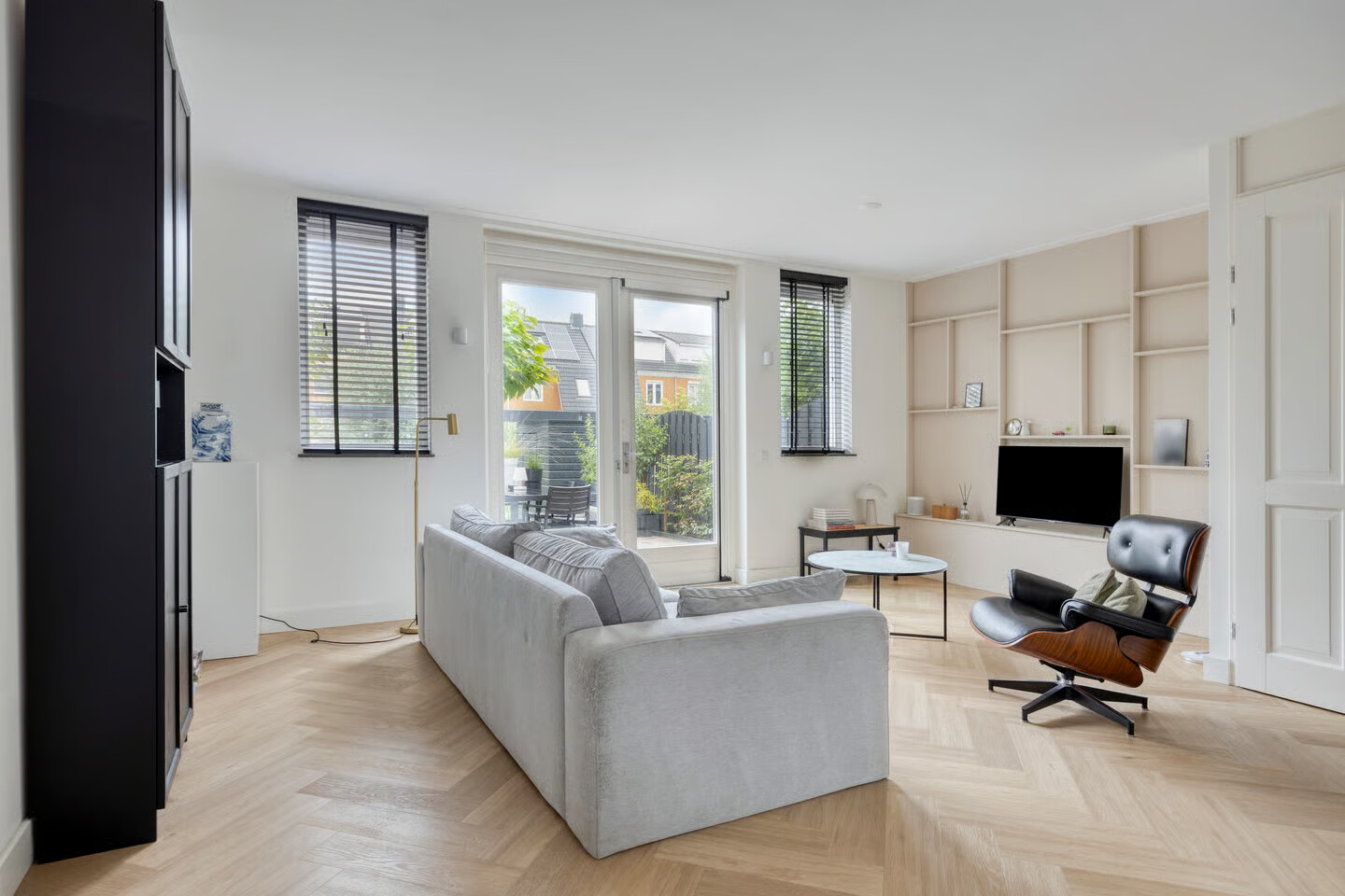 Tussenwoning te koop: Kanaalmuur 3, Houten