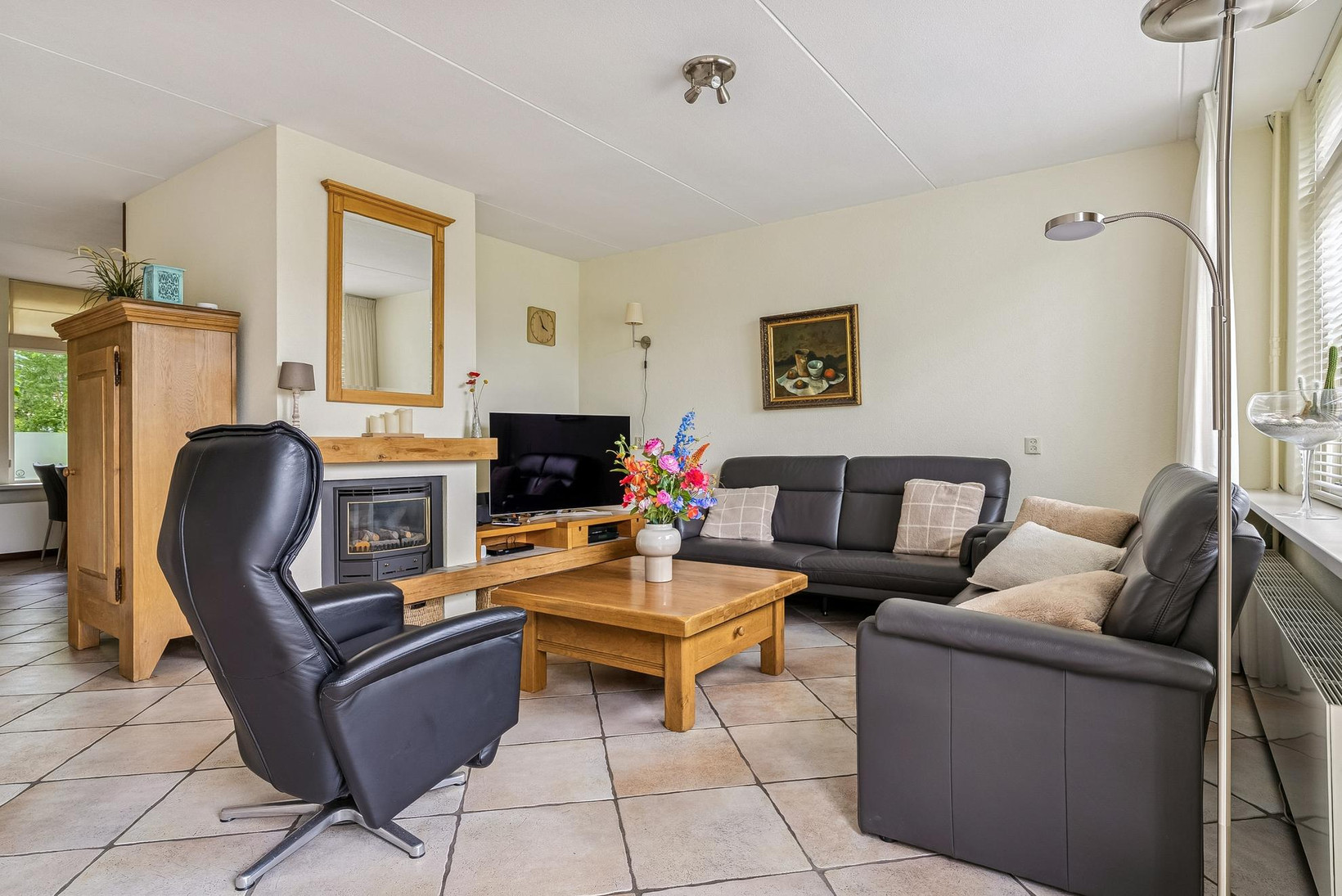 Tussenwoning te koop: Schuilhoeve 40, Houten
