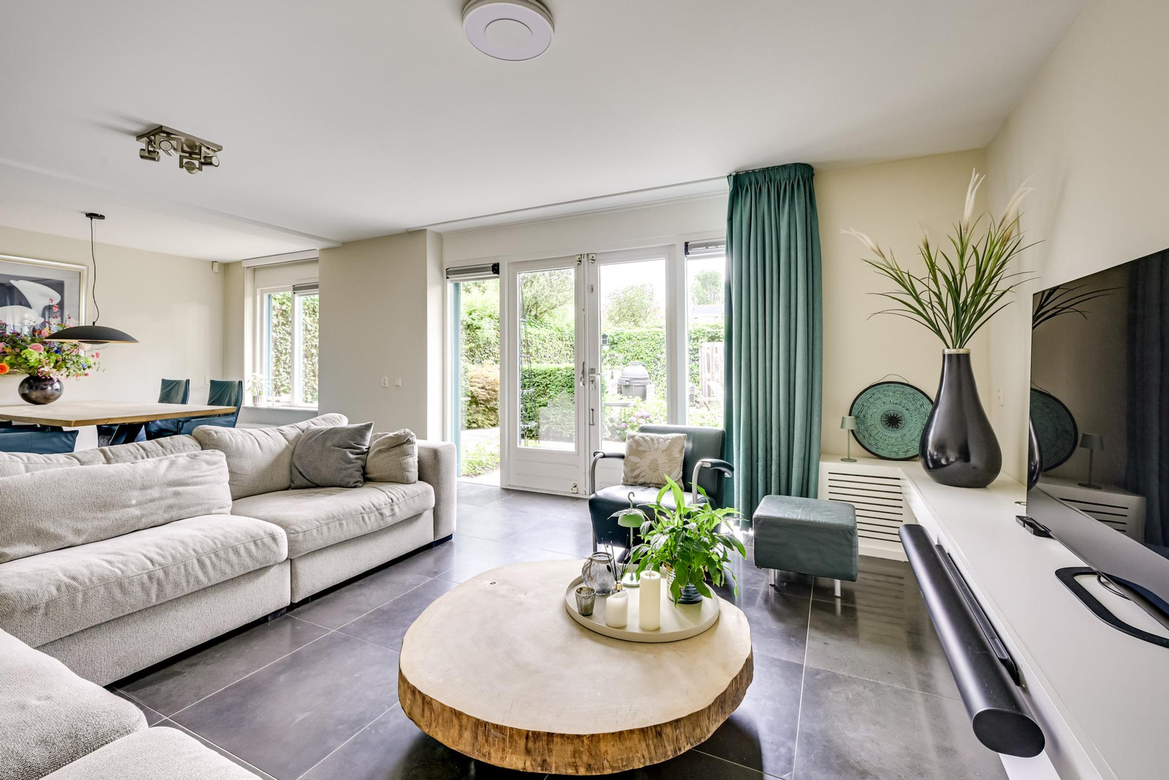 Hoekwoning te koop: Heemcamp 18, Houten