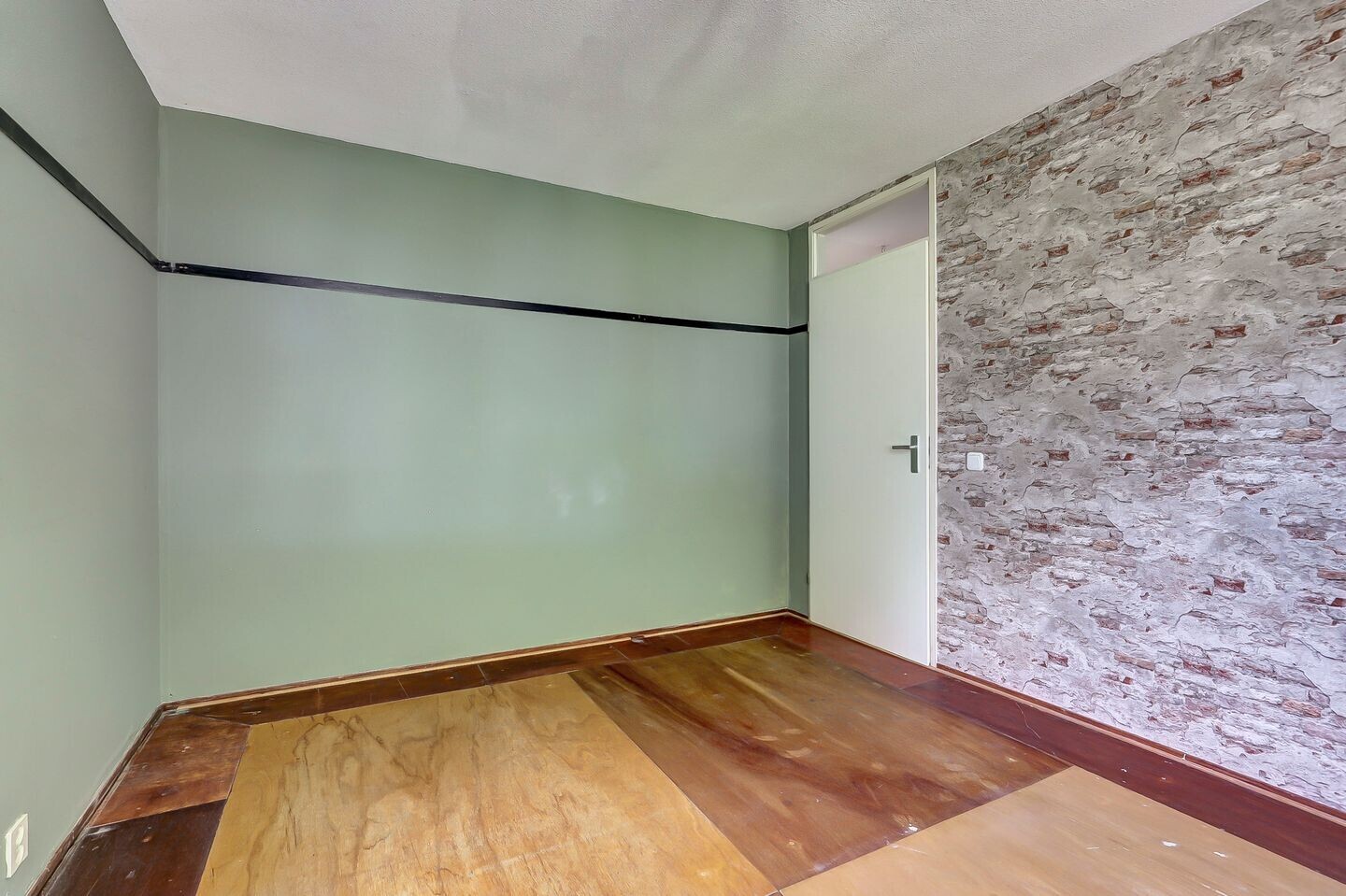 Tussenwoning te koop: Spoorhaag 4, Houten
