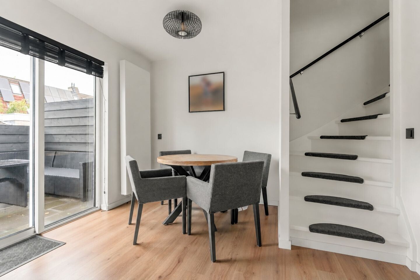 Tussenwoning te koop: Meerkoetweide 20, Houten