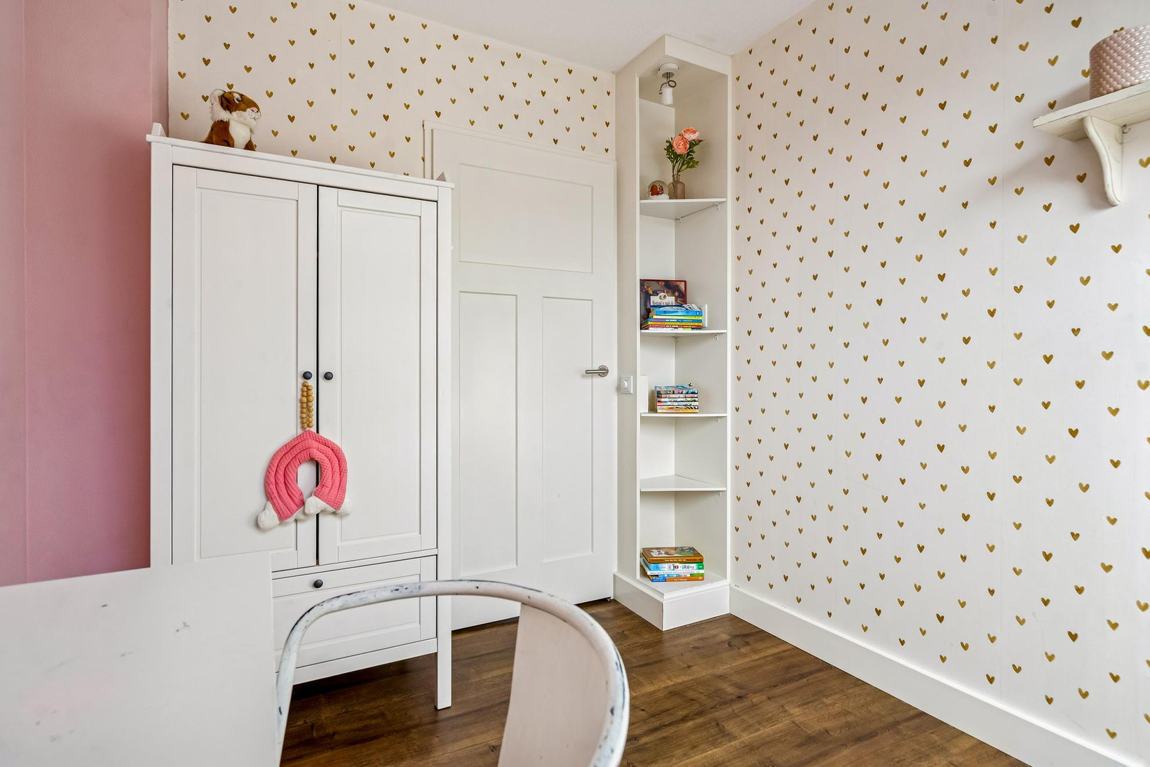 Tussenwoning te koop: Roerdompweide 4, Houten
