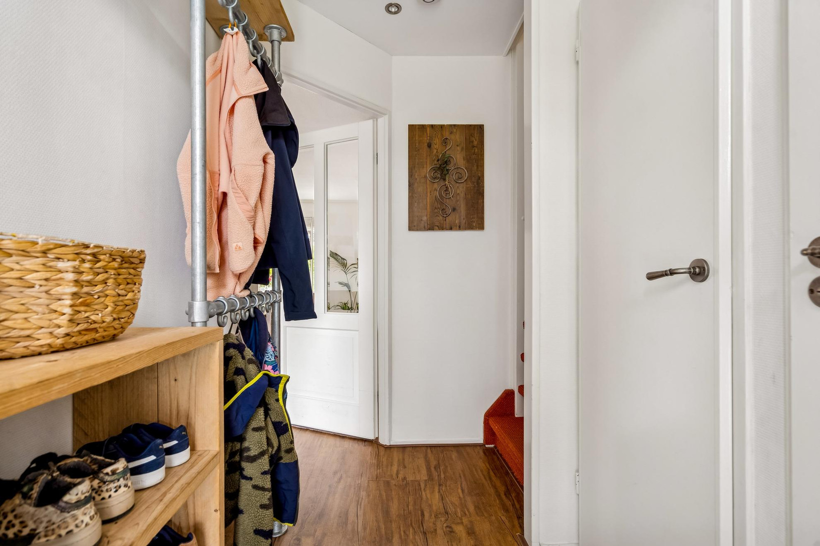Tussenwoning te koop: Roerdompweide 4, Houten
