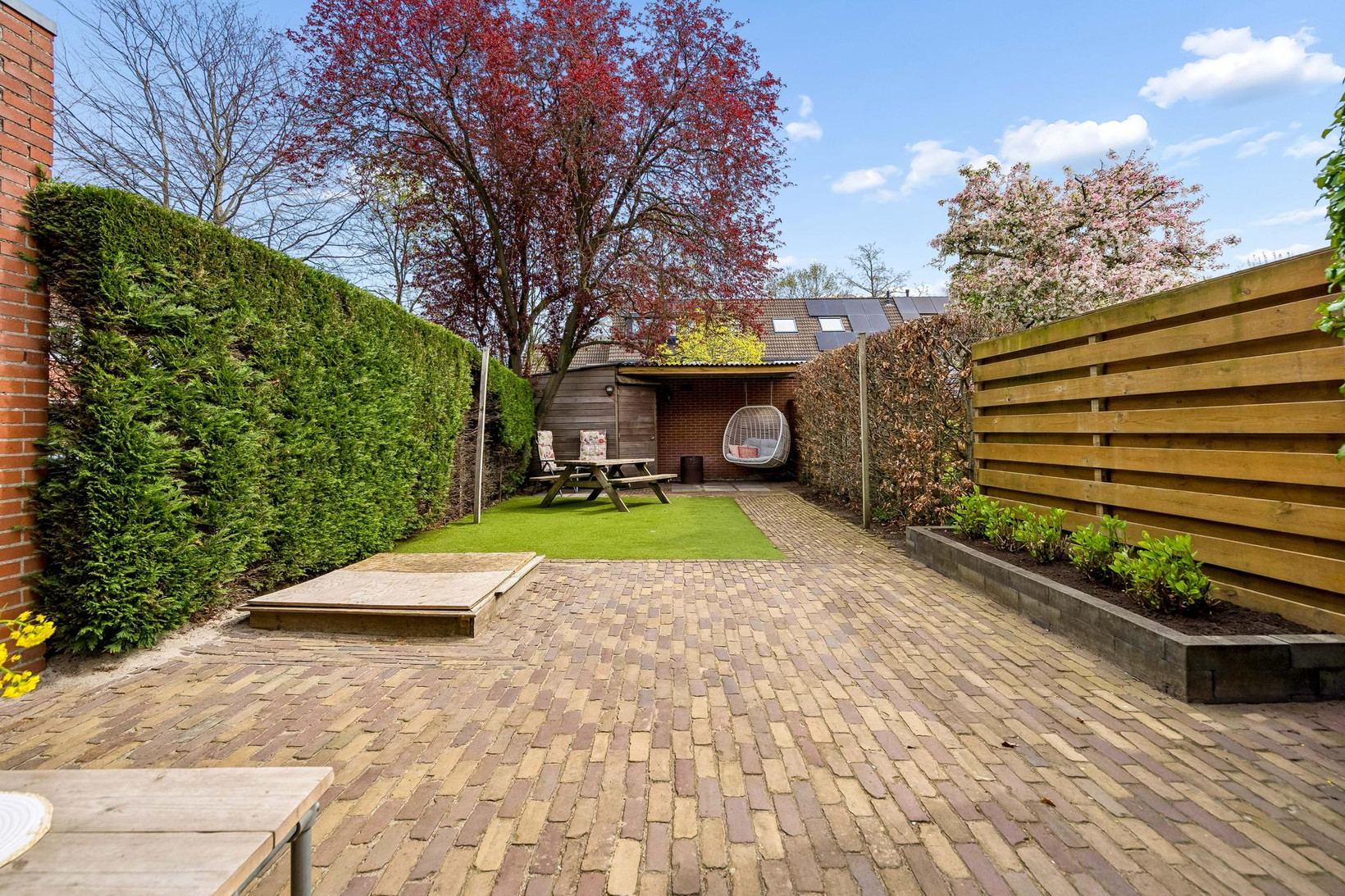 Tussenwoning te koop: Roerdompweide 4, Houten