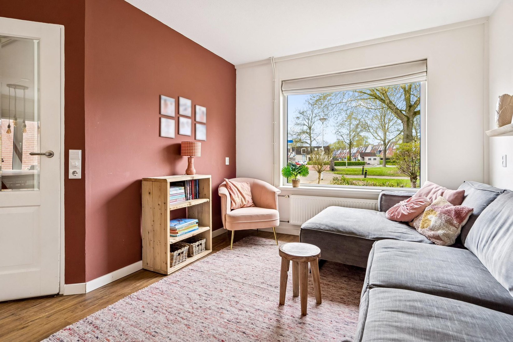 Tussenwoning te koop: Roerdompweide 4, Houten
