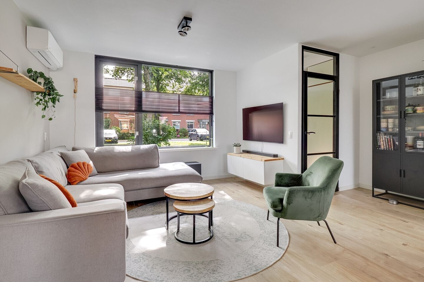 Tussenwoning te koop: Ploegveld 13, Houten