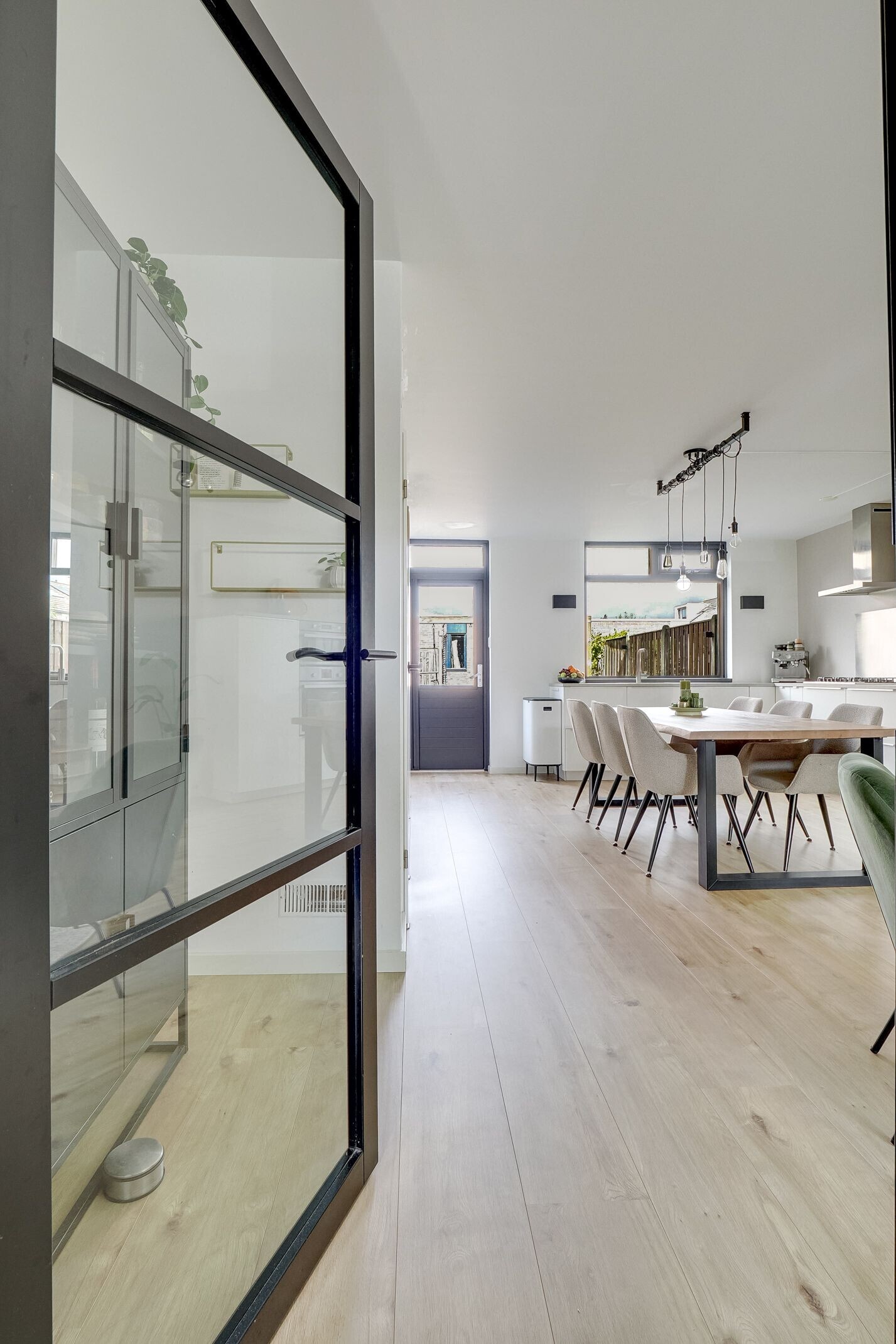 Tussenwoning te koop: Ploegveld 13, Houten