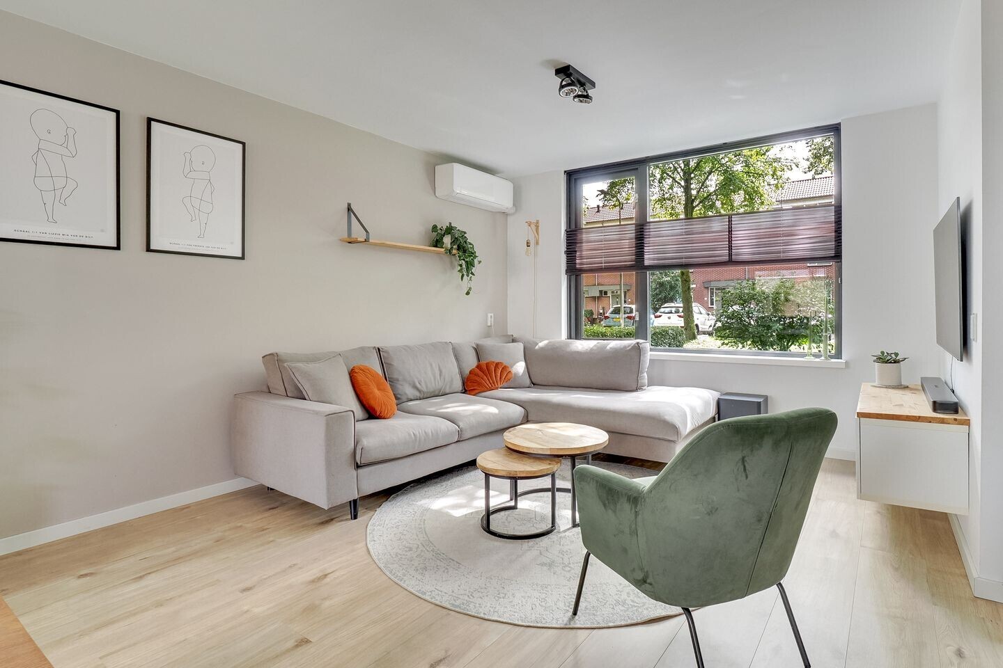 Tussenwoning te koop: Ploegveld 13, Houten