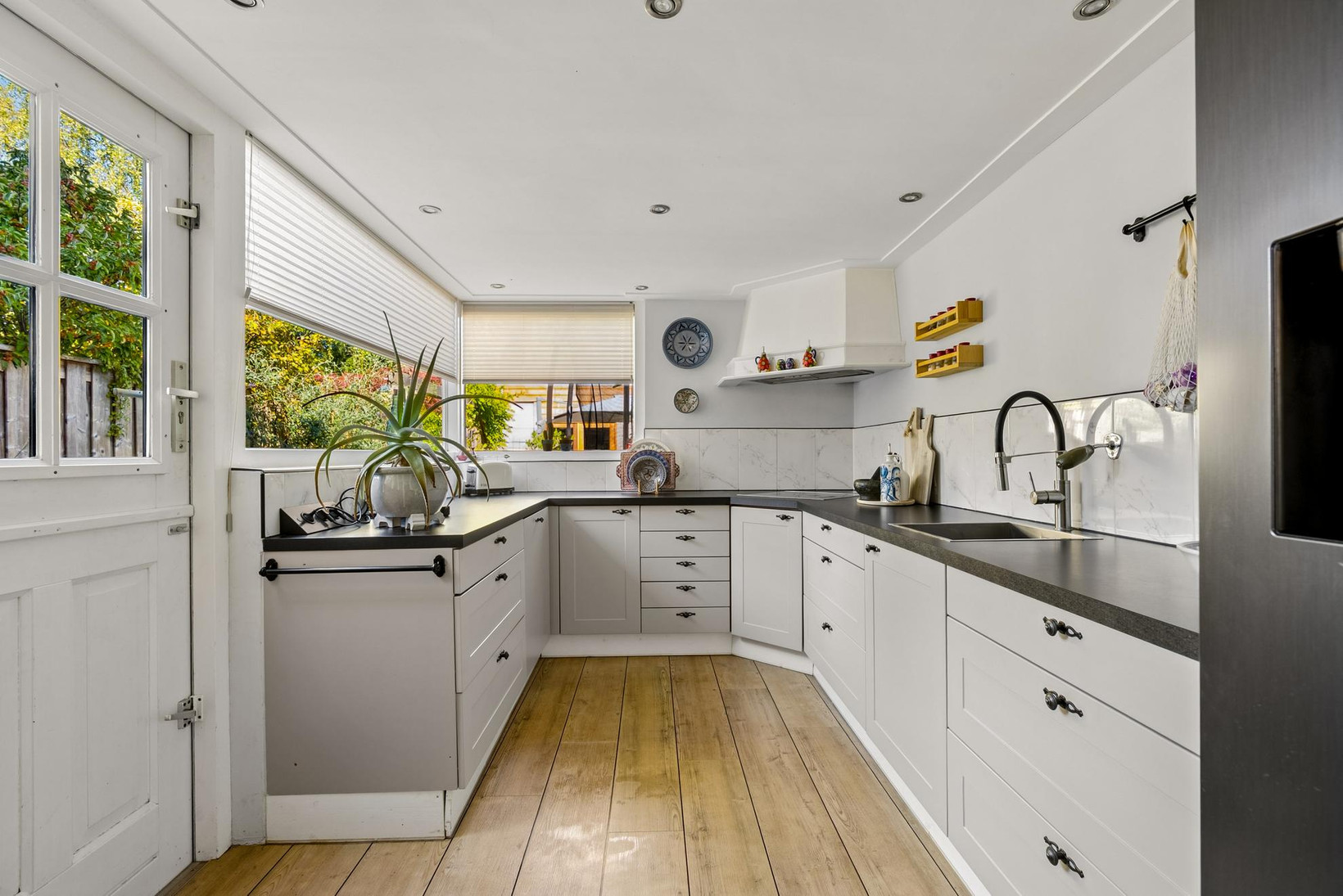 Tussenwoning te koop: Gaffelveld 51, Houten