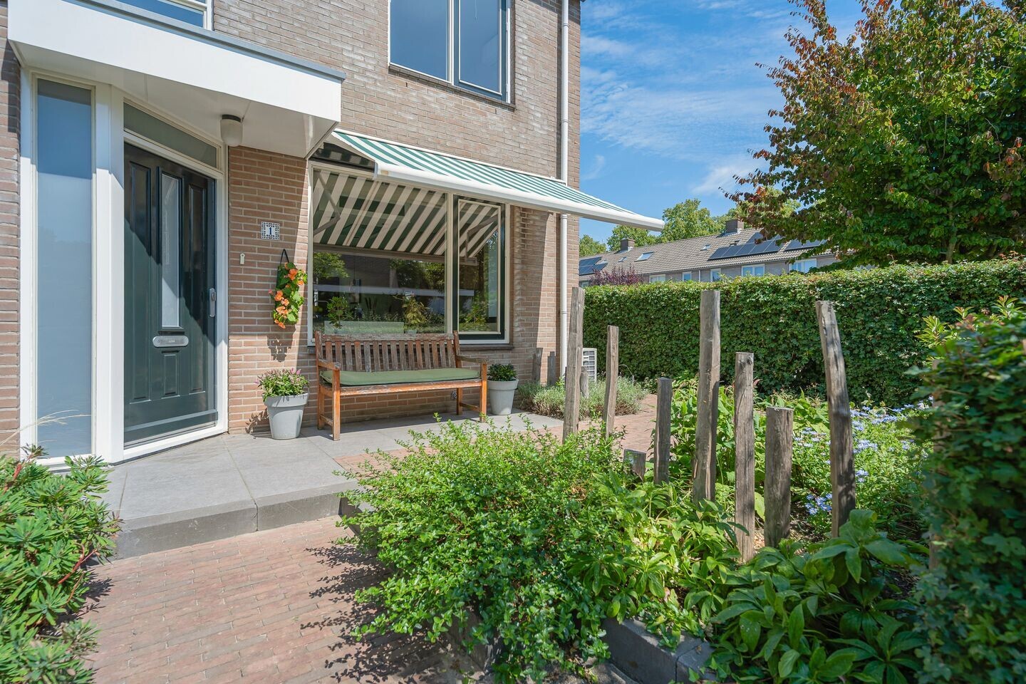 Hoekwoning te koop: Halsterveld 1, Houten